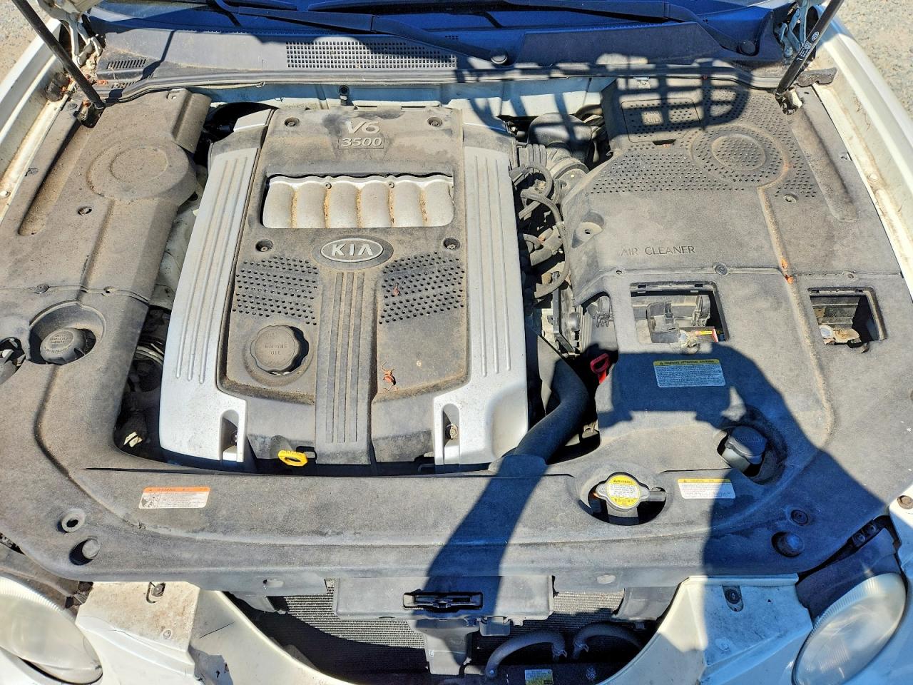 2006 Kia Amanti Base Белый vin: KNALD124765105683
