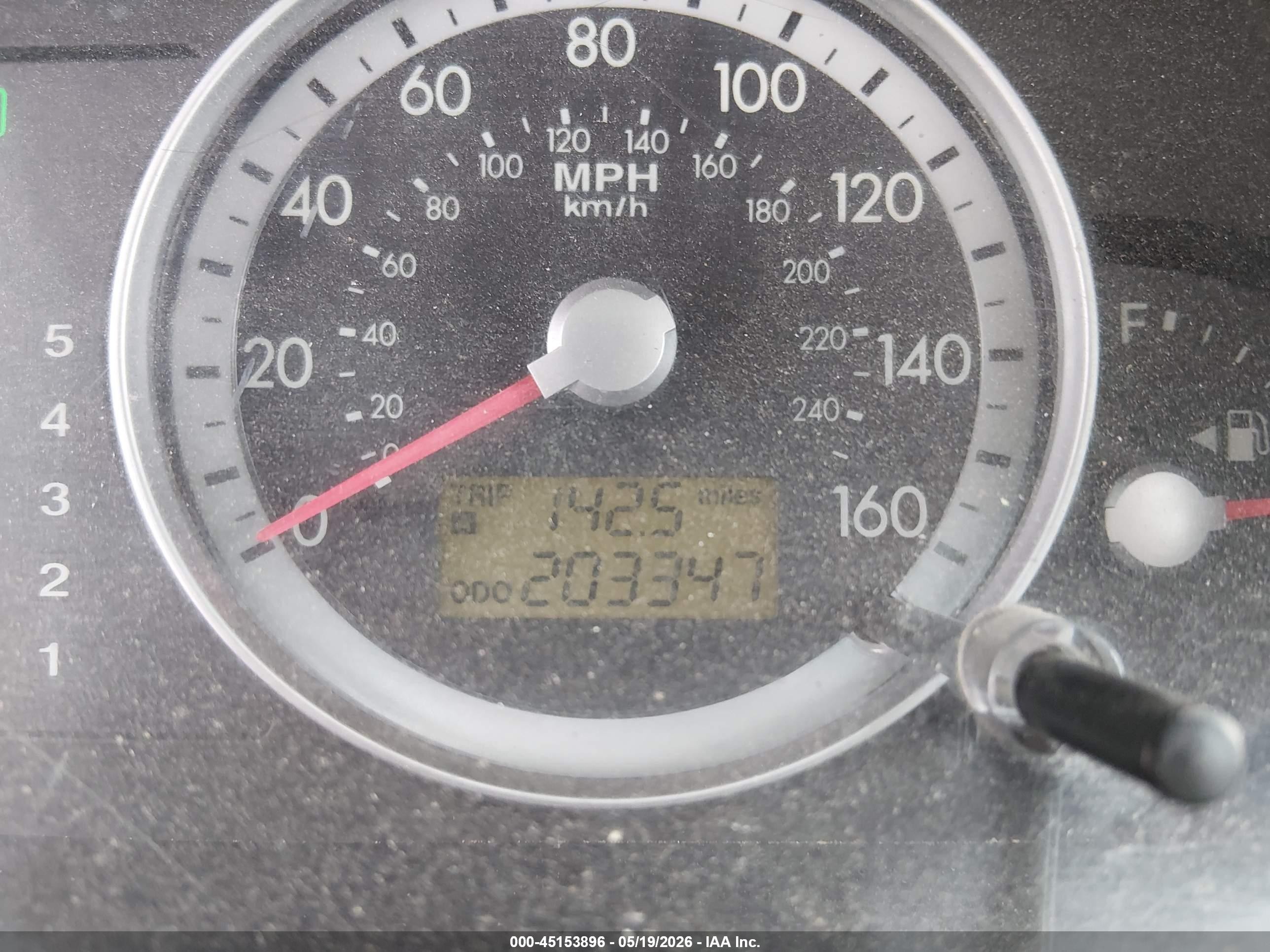 2005 Kia Amanti   Gray vin: KNALD124X55071771