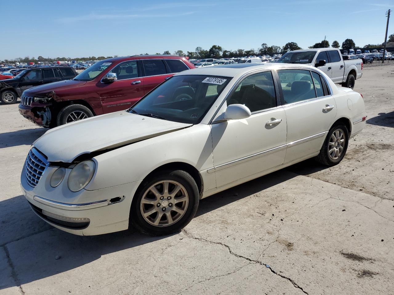 2007 Kia Amanti White vin: KNALD125075137465