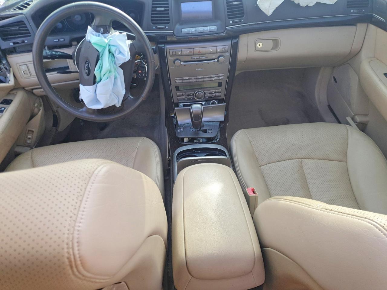 2008 Kia Amanti Base Black vin: KNALD125185143910