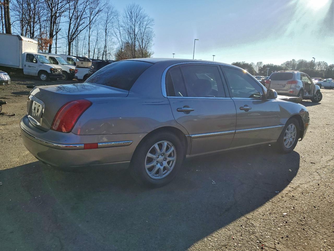 2008 Kia Amanti Tan vin: KNALD125285145973