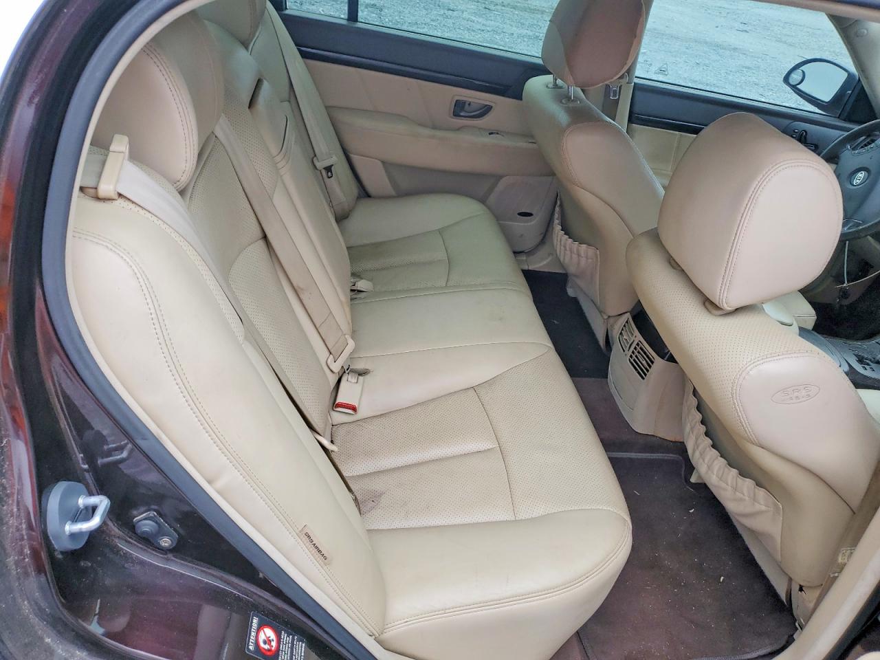 2008 Kia Amanti Burgundy vin: KNALD125285157041