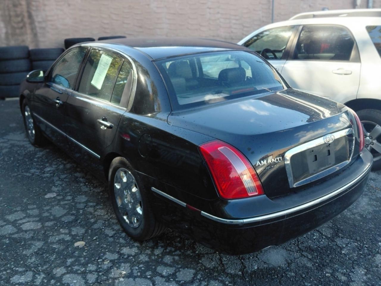 2008 Kia Amanti Черный vin: KNALD125285162658