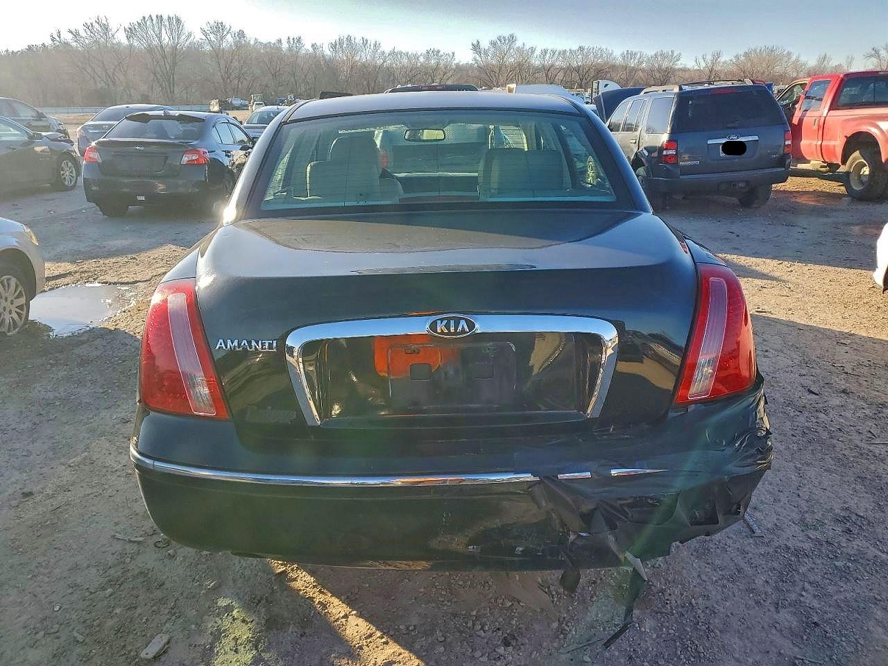 2008 Kia Amanti Black vin: KNALD125285164376