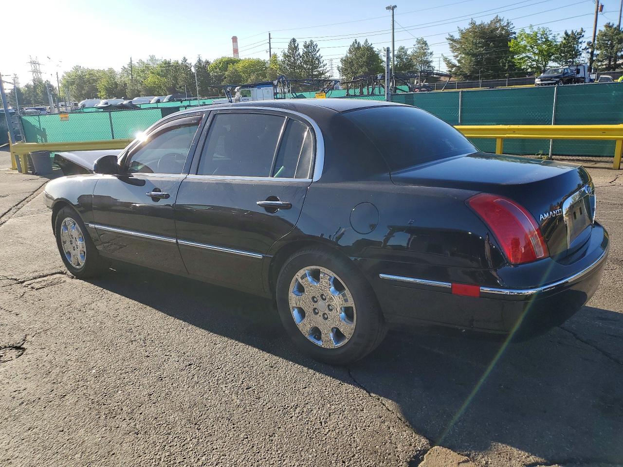 2008 Kia Amanti Base Black vin: KNALD125285165611