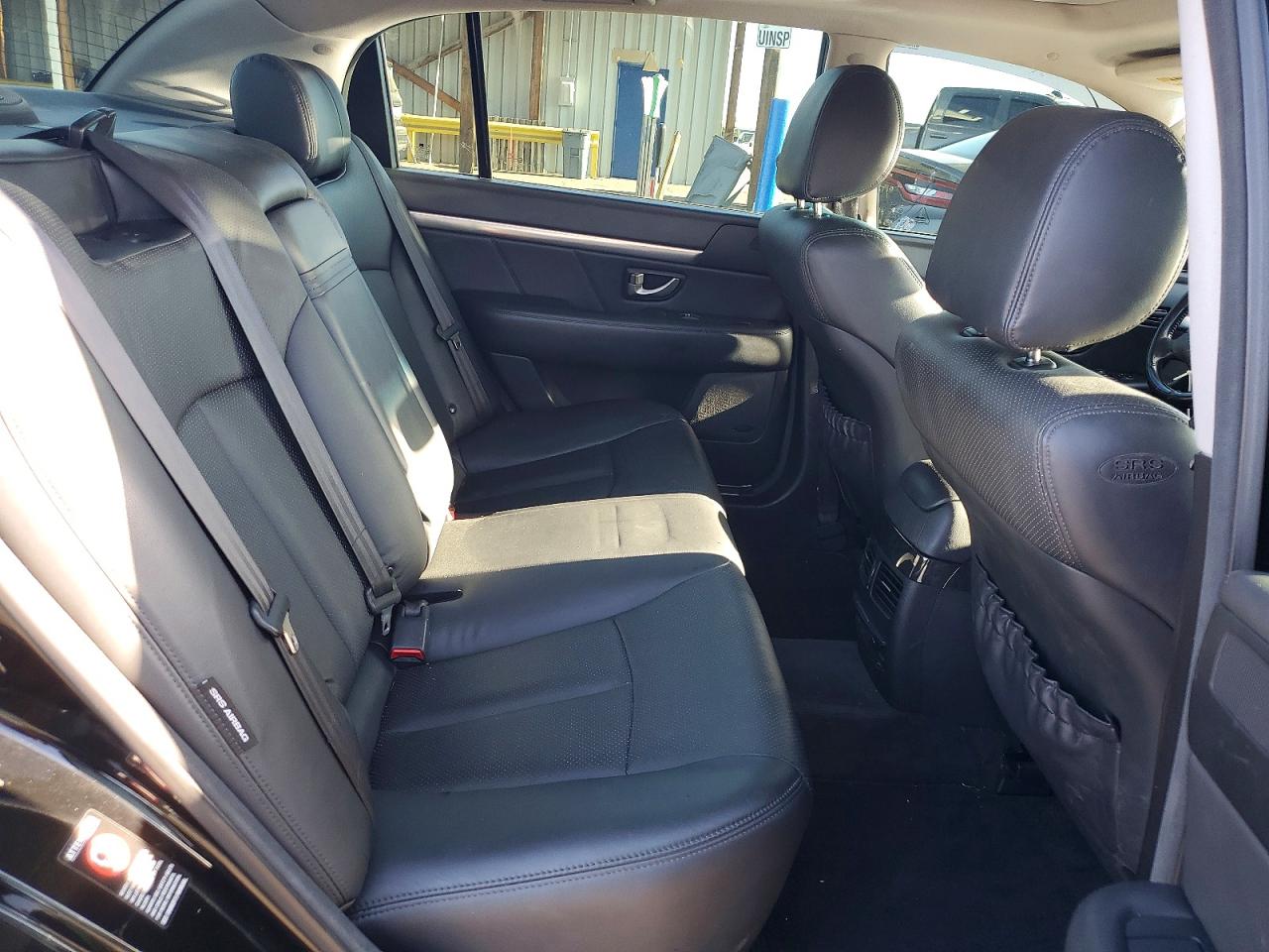 2008 Kia Amanti Base Black vin: KNALD125285165611