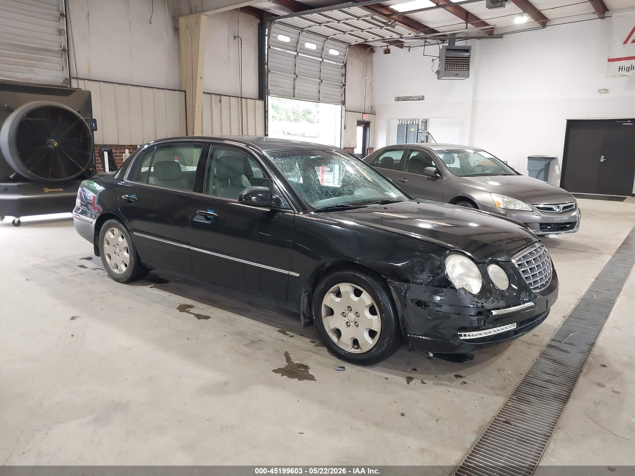 2008 Kia Amanti   Black vin: KNALD125285166211