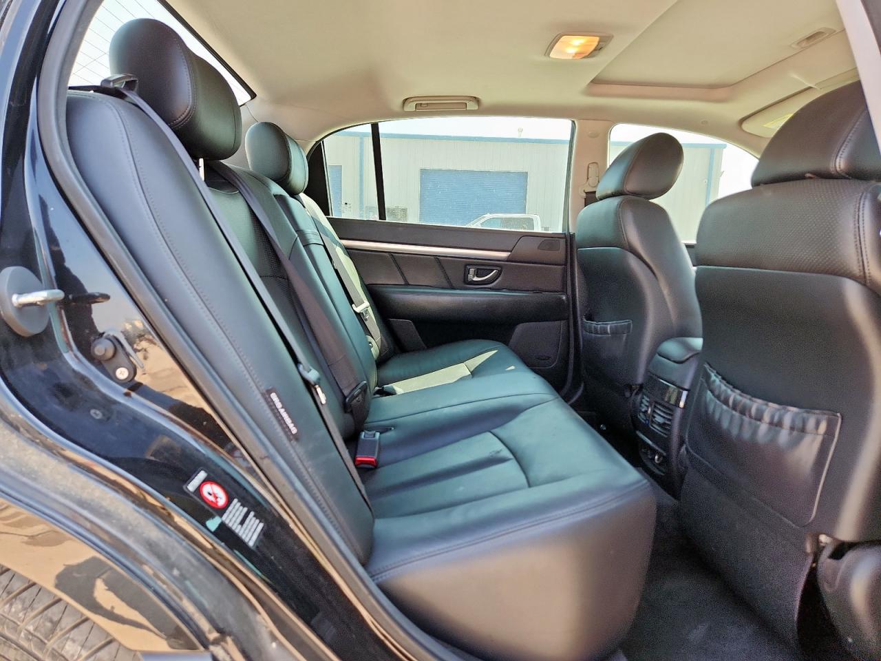 2008 Kia Amanti Черный vin: KNALD125385148610