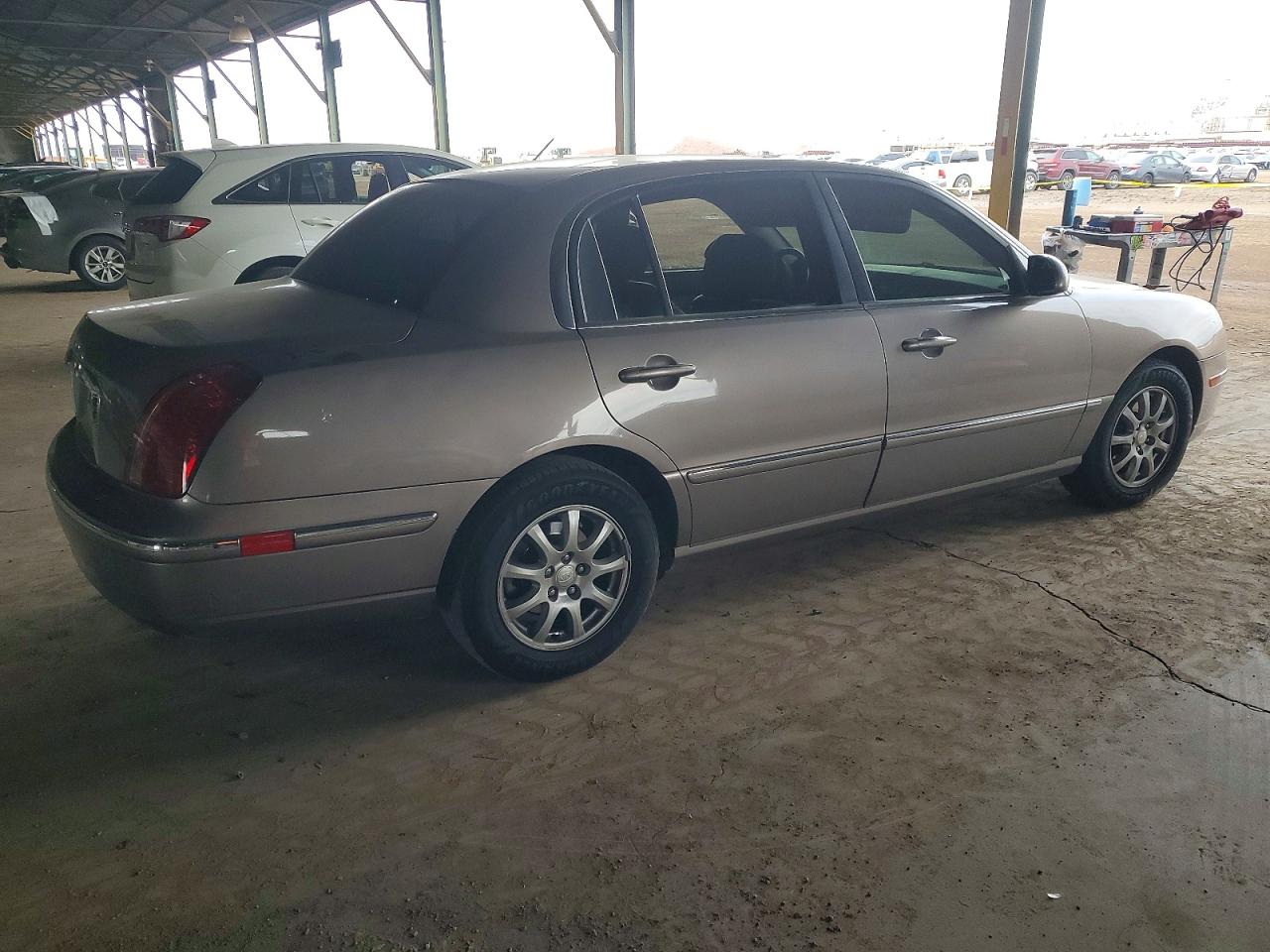 2008 Kia Amanti Серый vin: KNALD125385156237