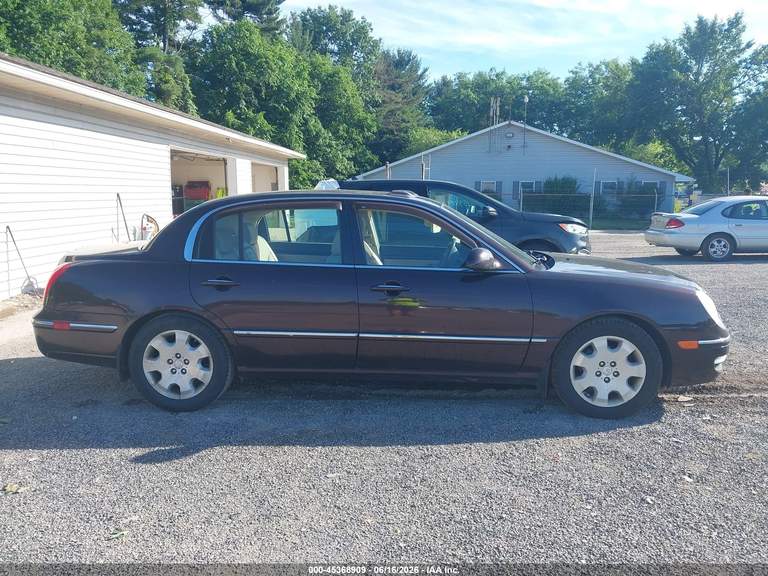 2008 Kia Amanti   Purple vin: KNALD125485160927