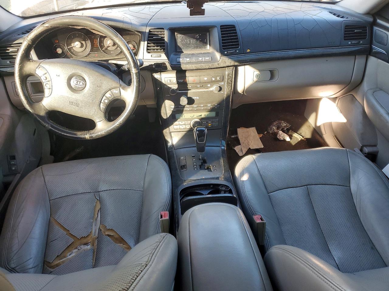 2008 Kia Amanti Серебряный vin: KNALD125585160712