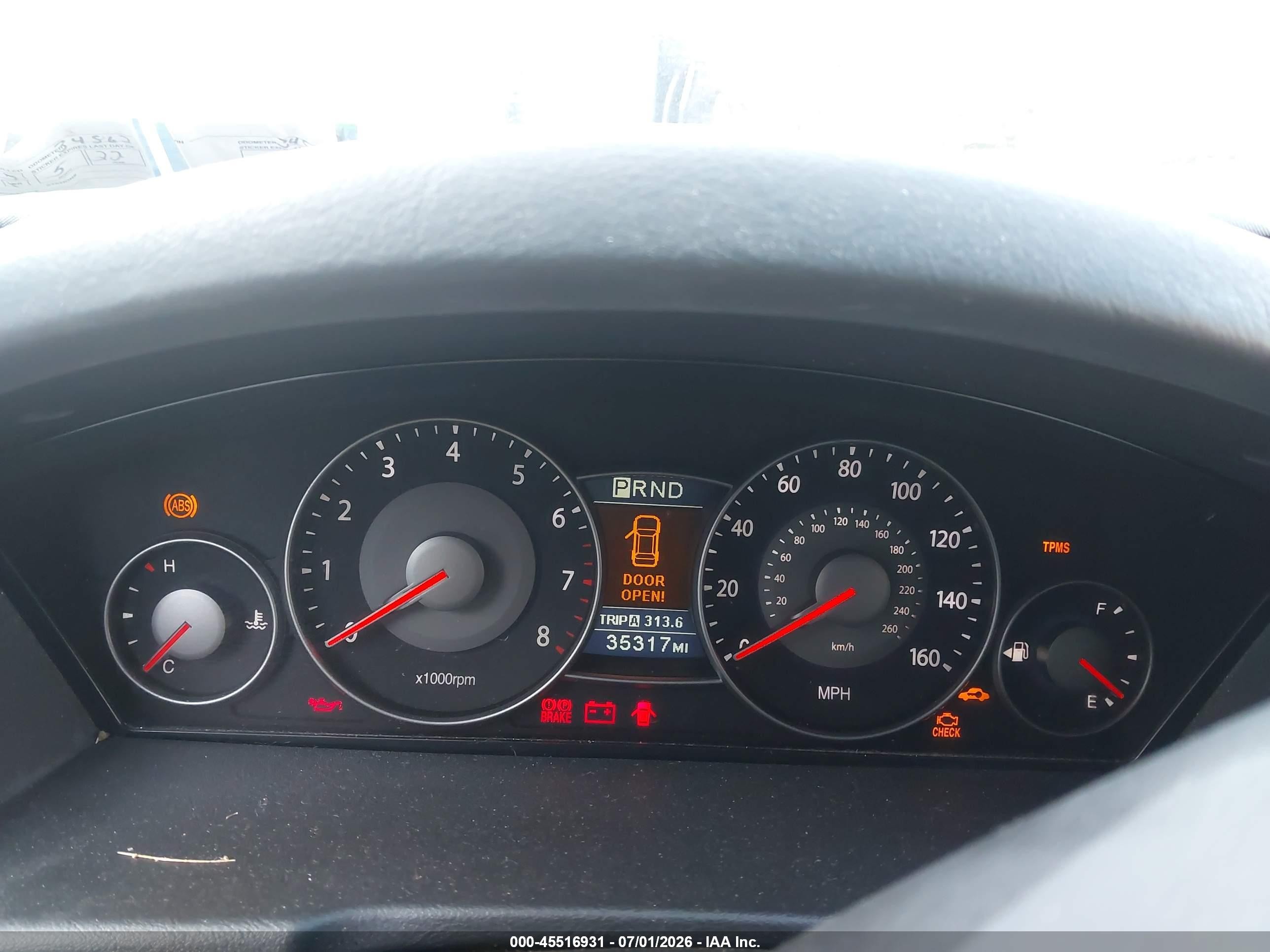 2008 Kia Amanti   Silver vin: KNALD125X85158048