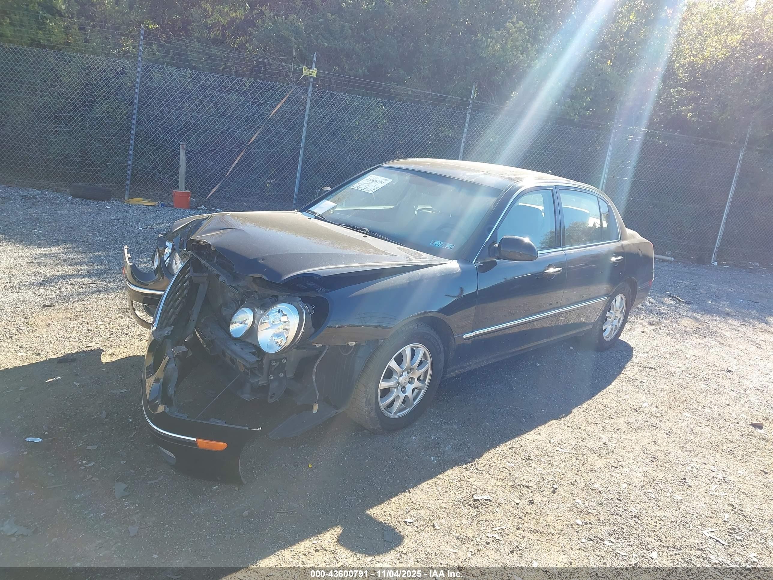 2009 Kia Amanti   Black vin: KNALD225395170274
