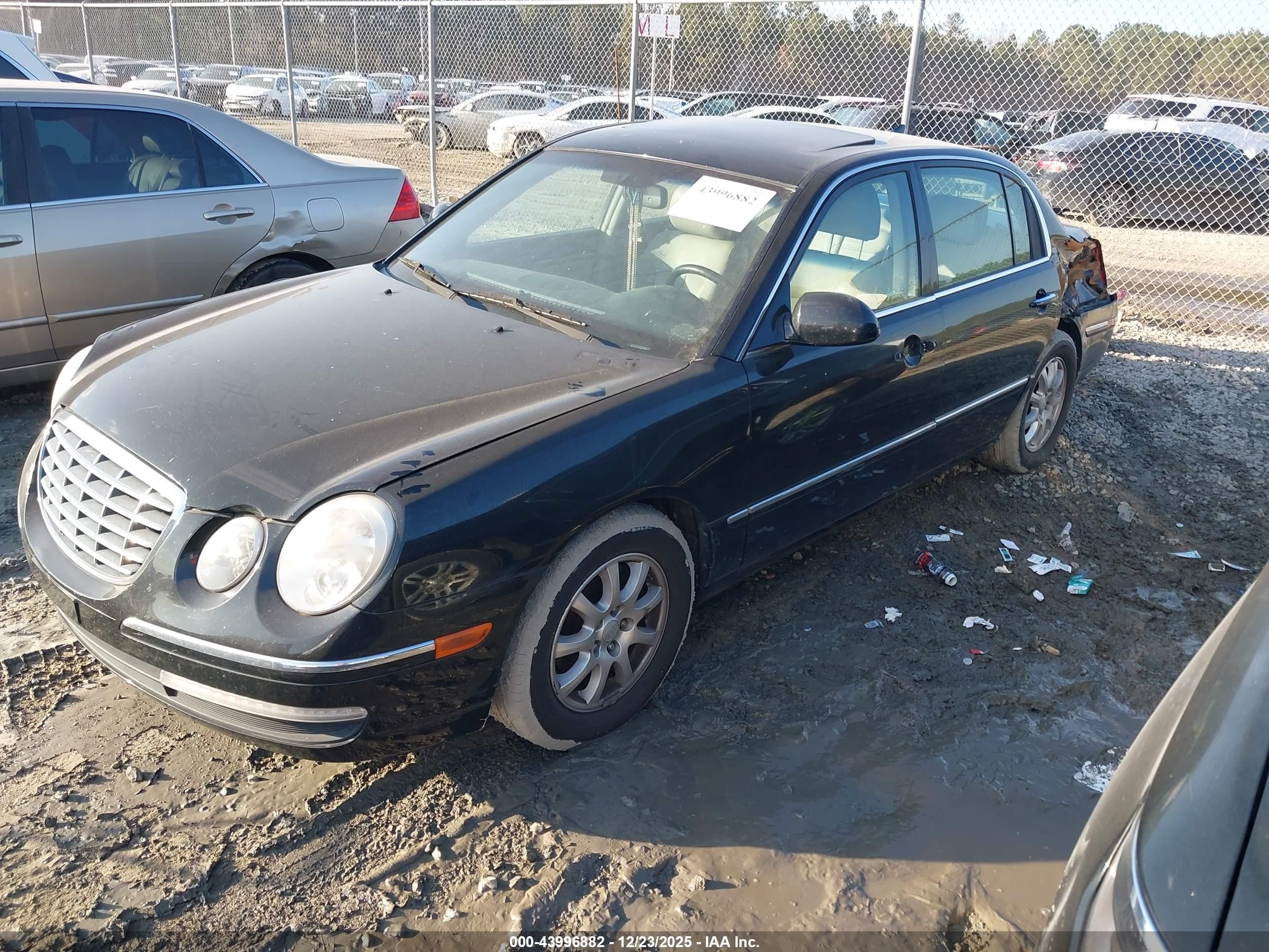 2009 Kia Amanti   Black vin: KNALD225995170148