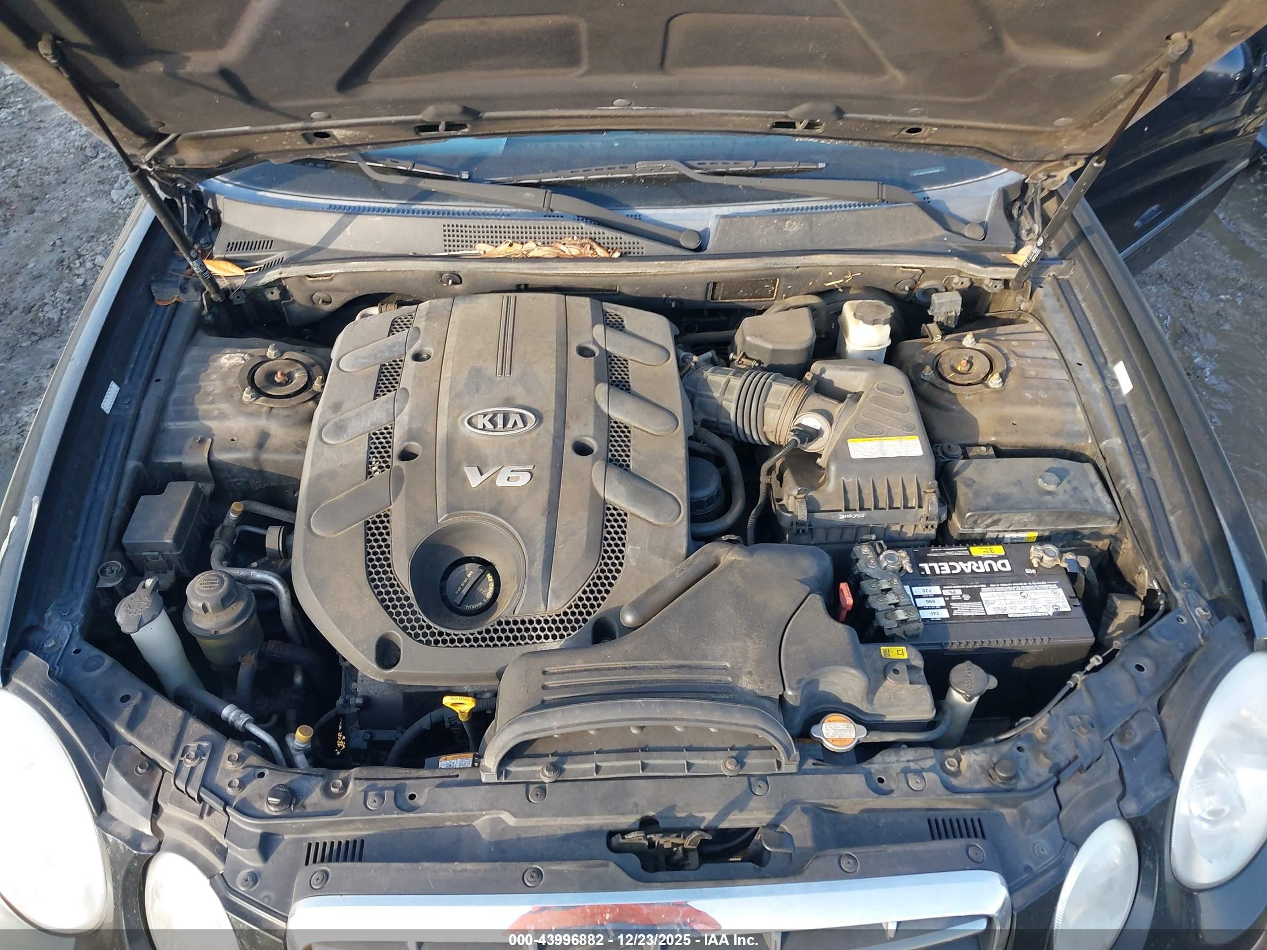 2009 Kia Amanti   Black vin: KNALD225995170148
