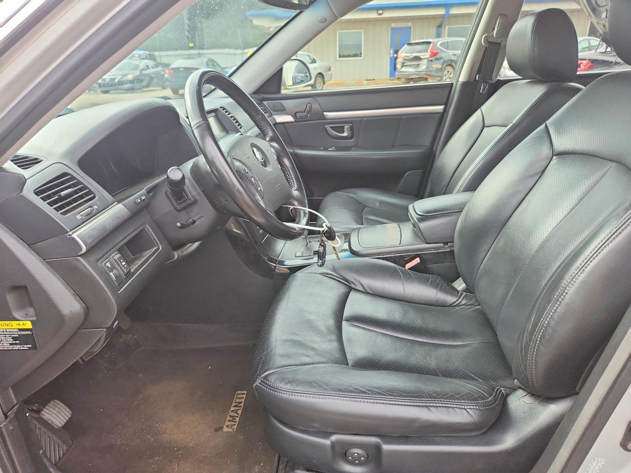 2009 Kia Amanti Base Серебряный vin: KNALD225995174135