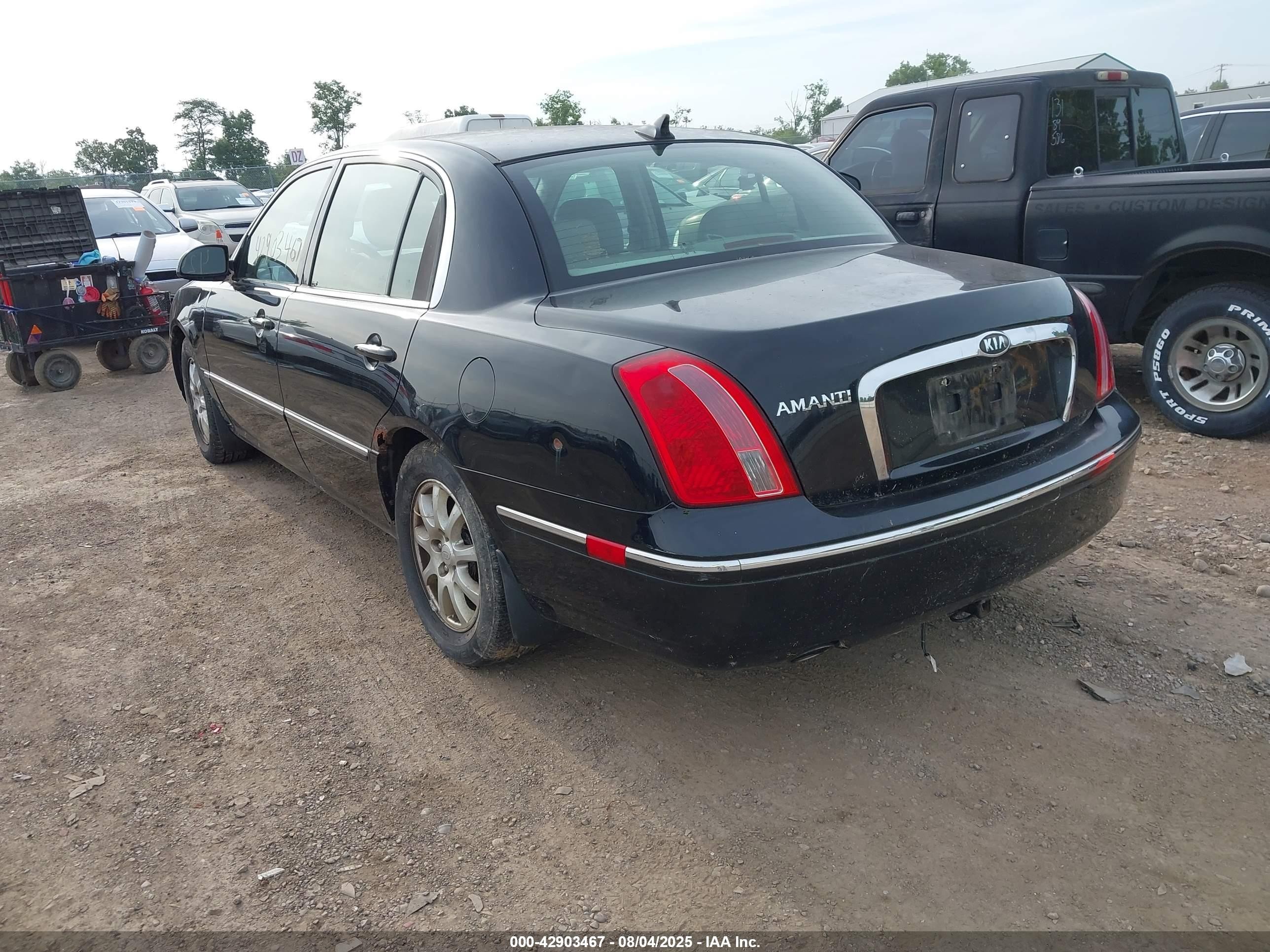 2009 Kia Amanti   Black vin: KNALD225X95170093