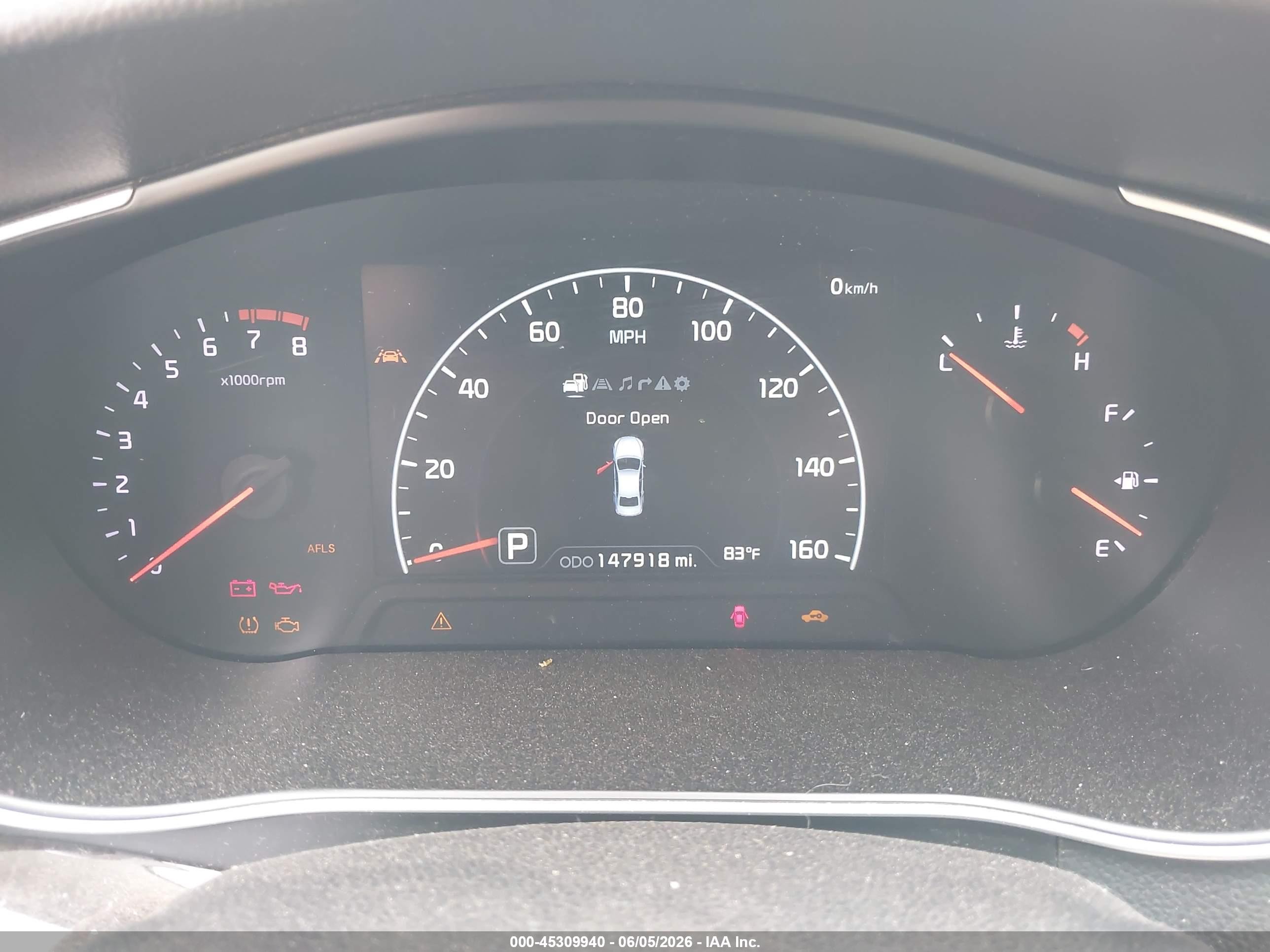 2014 Kia Cadenza Premium White vin: KNALN4D70E5131076