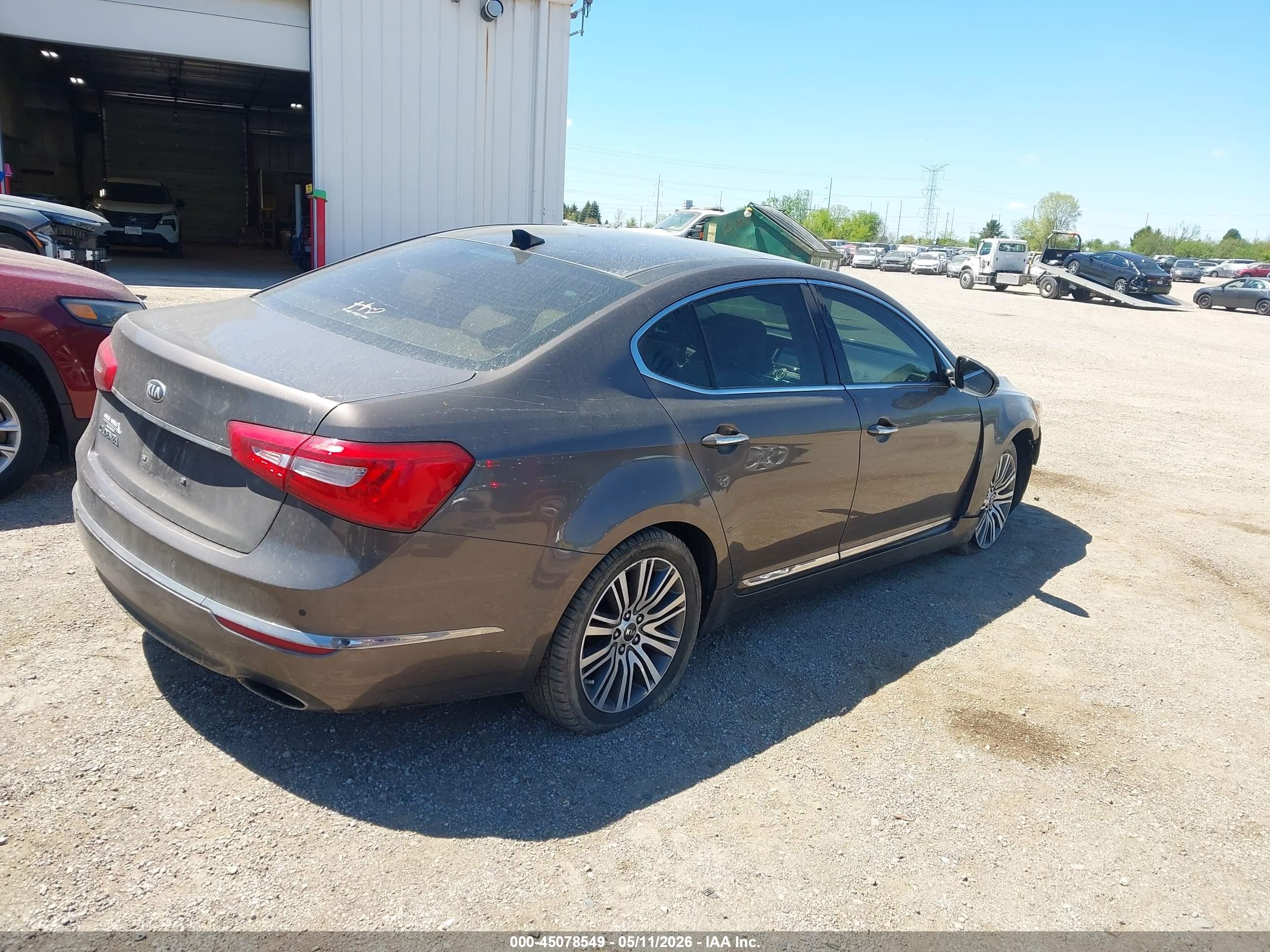 2014 Kia Cadenza Premium Gray vin: KNALN4D70E5160738