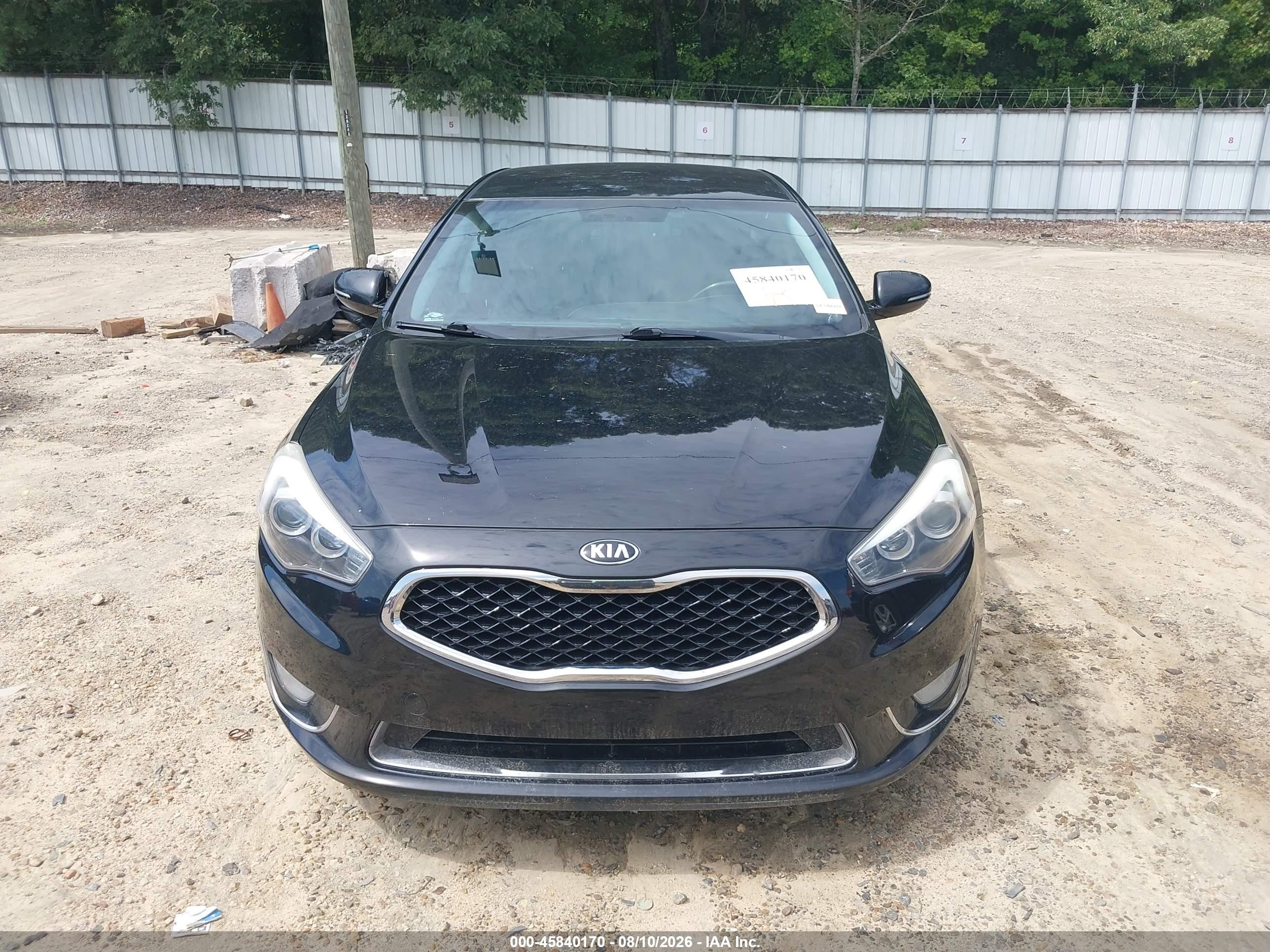 2014 Kia Cadenza Premium Black vin: KNALN4D70E5167494