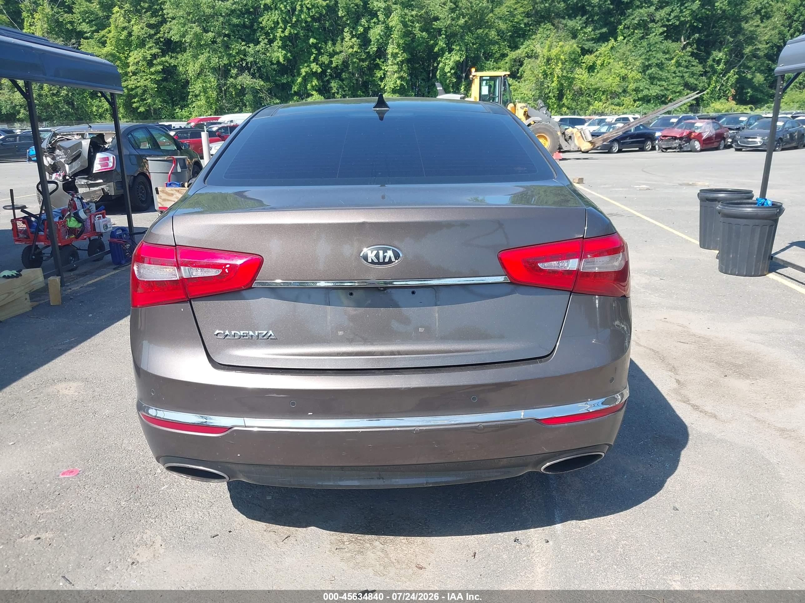 2015 Kia Cadenza Premium Black vin: KNALN4D70F5168257