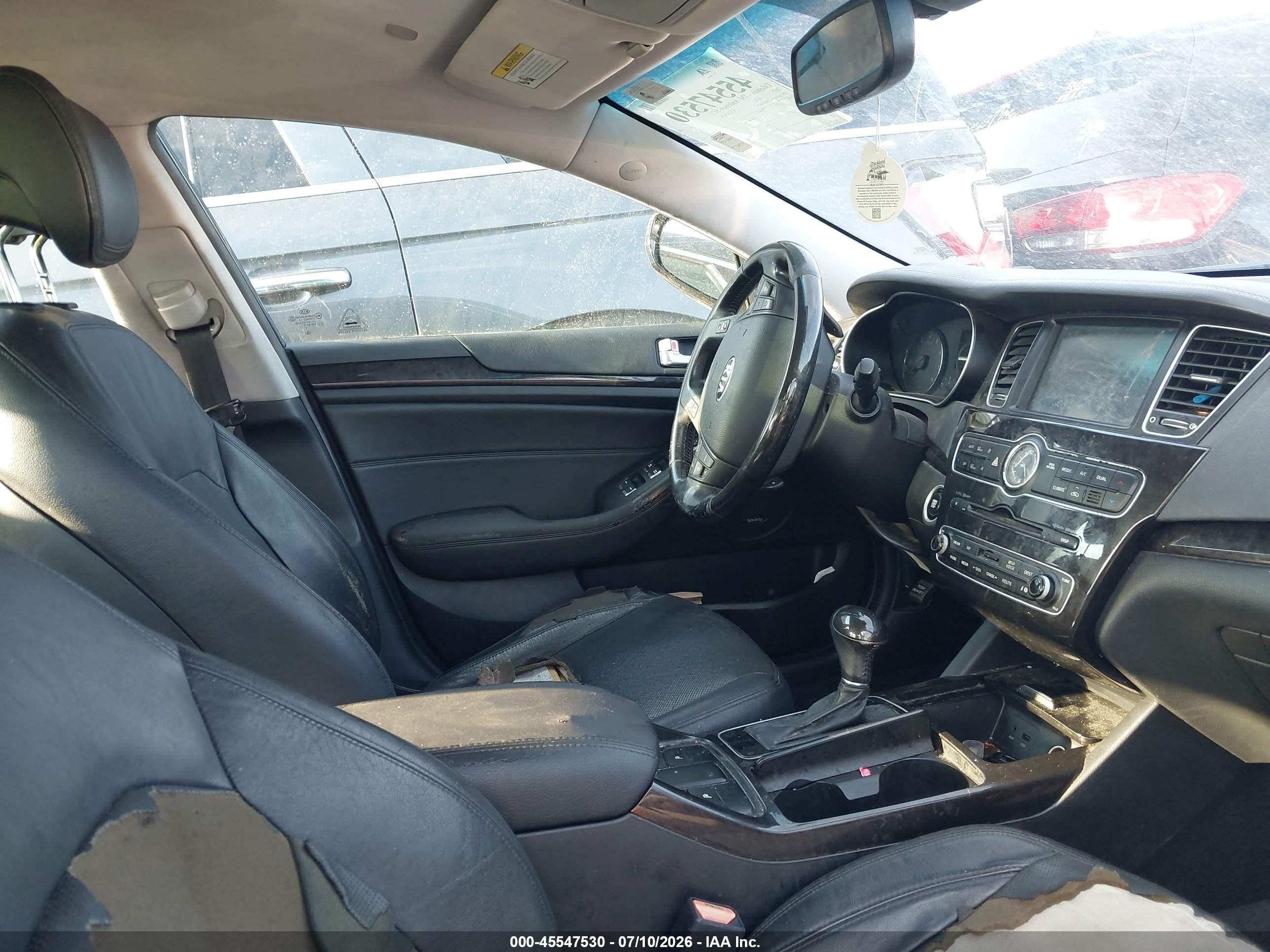 2015 Kia Cadenza Premium Gray vin: KNALN4D70F5168629