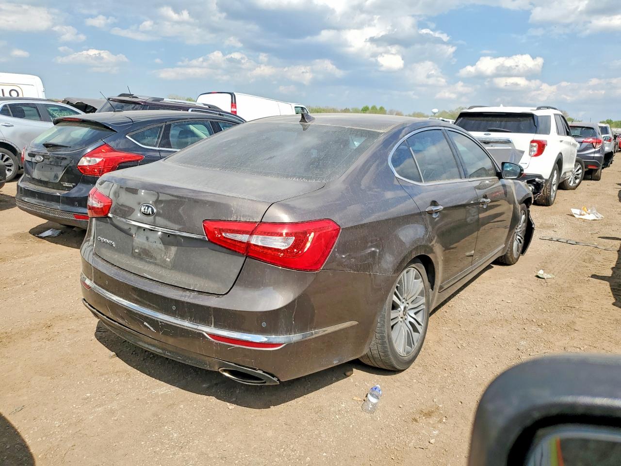 2015 Kia Cadenza Brown vin: KNALN4D70F5178769
