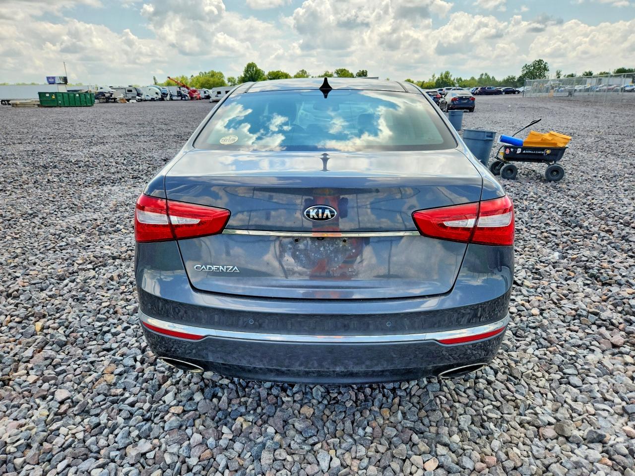 2015 Kia Cadenza Premium Gray vin: KNALN4D70F5197600