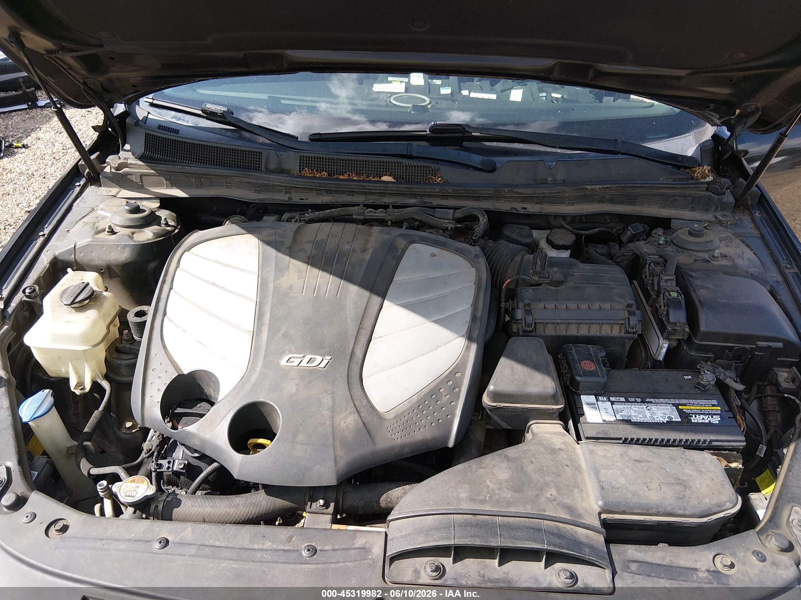 2015 Kia Cadenza Premium Black vin: KNALN4D71F5171801