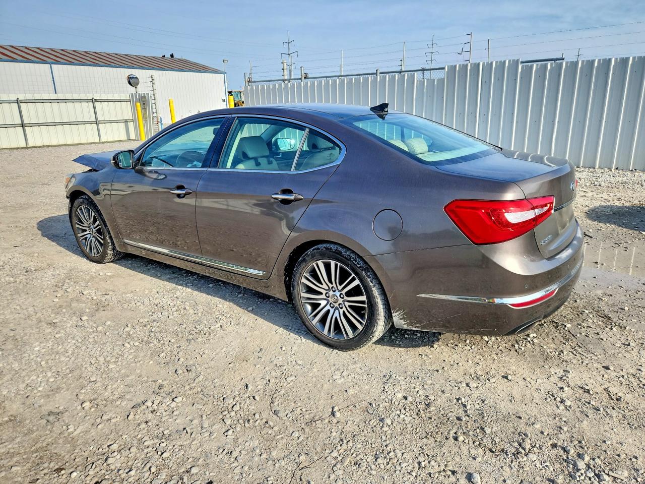 2015 Kia Cadenza Premium Brown vin: KNALN4D71F5173872