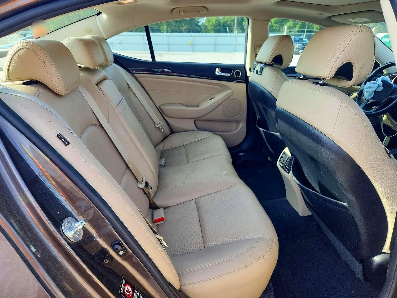 2015 Kia Cadenza Premium Brown vin: KNALN4D71F5173872