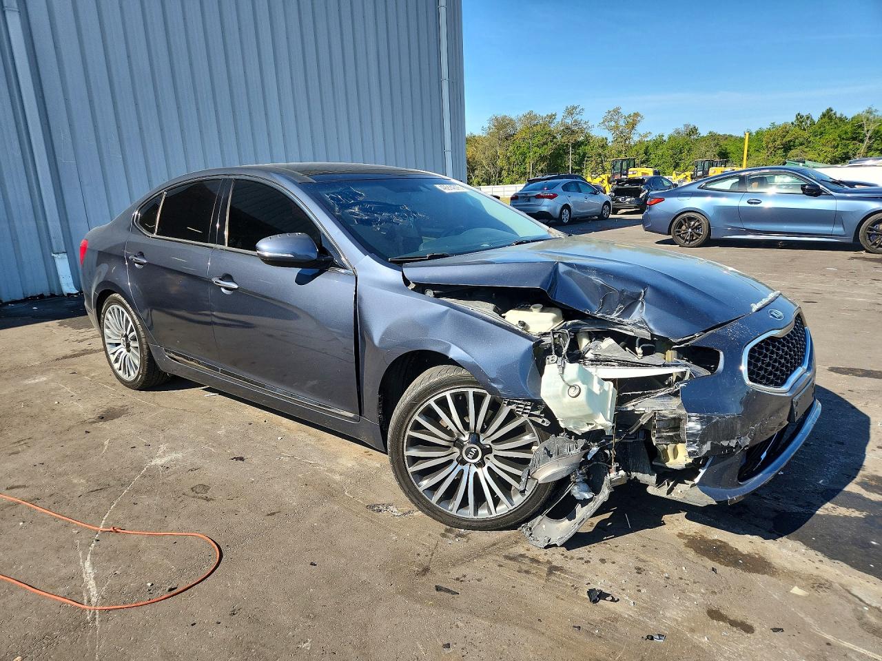 2015 Kia Cadenza Premium Charcoal vin: KNALN4D71F5184774