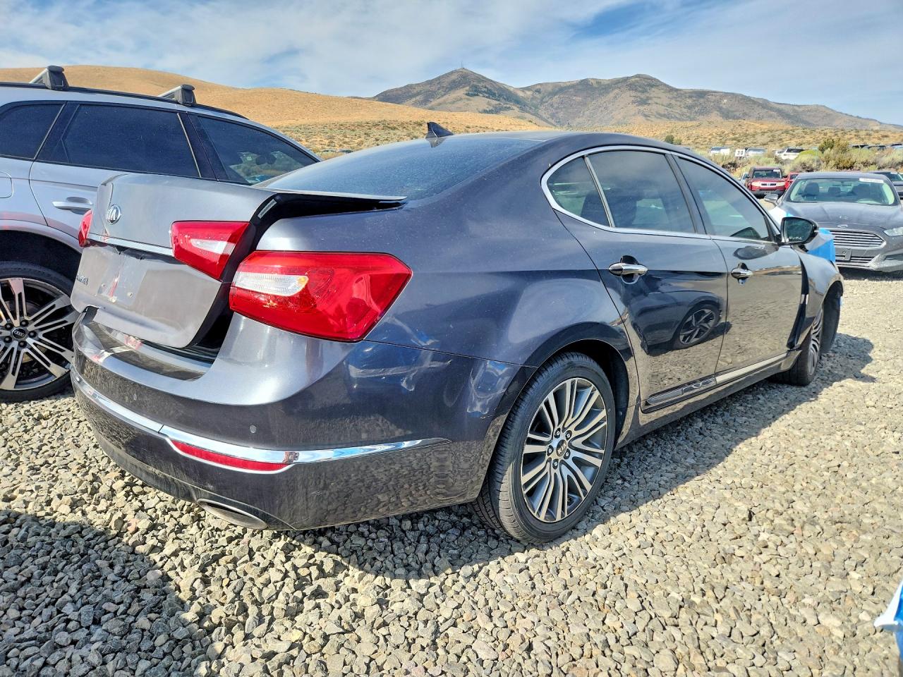 2014 Kia Cadenza Premium Charcoal vin: KNALN4D72E5164158