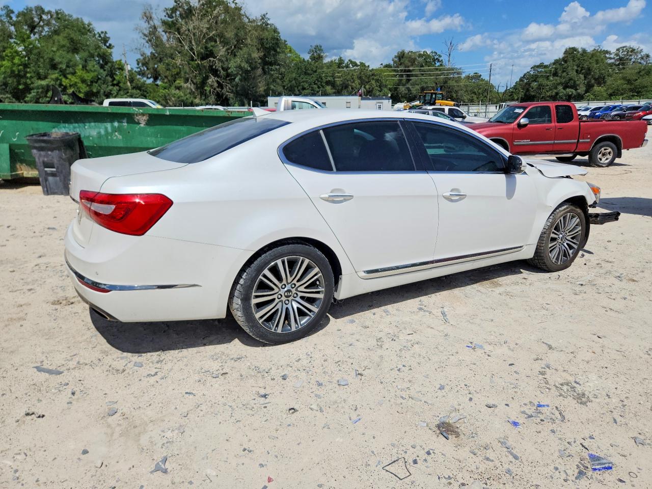2015 Kia Cadenza Premium White vin: KNALN4D72F5180197