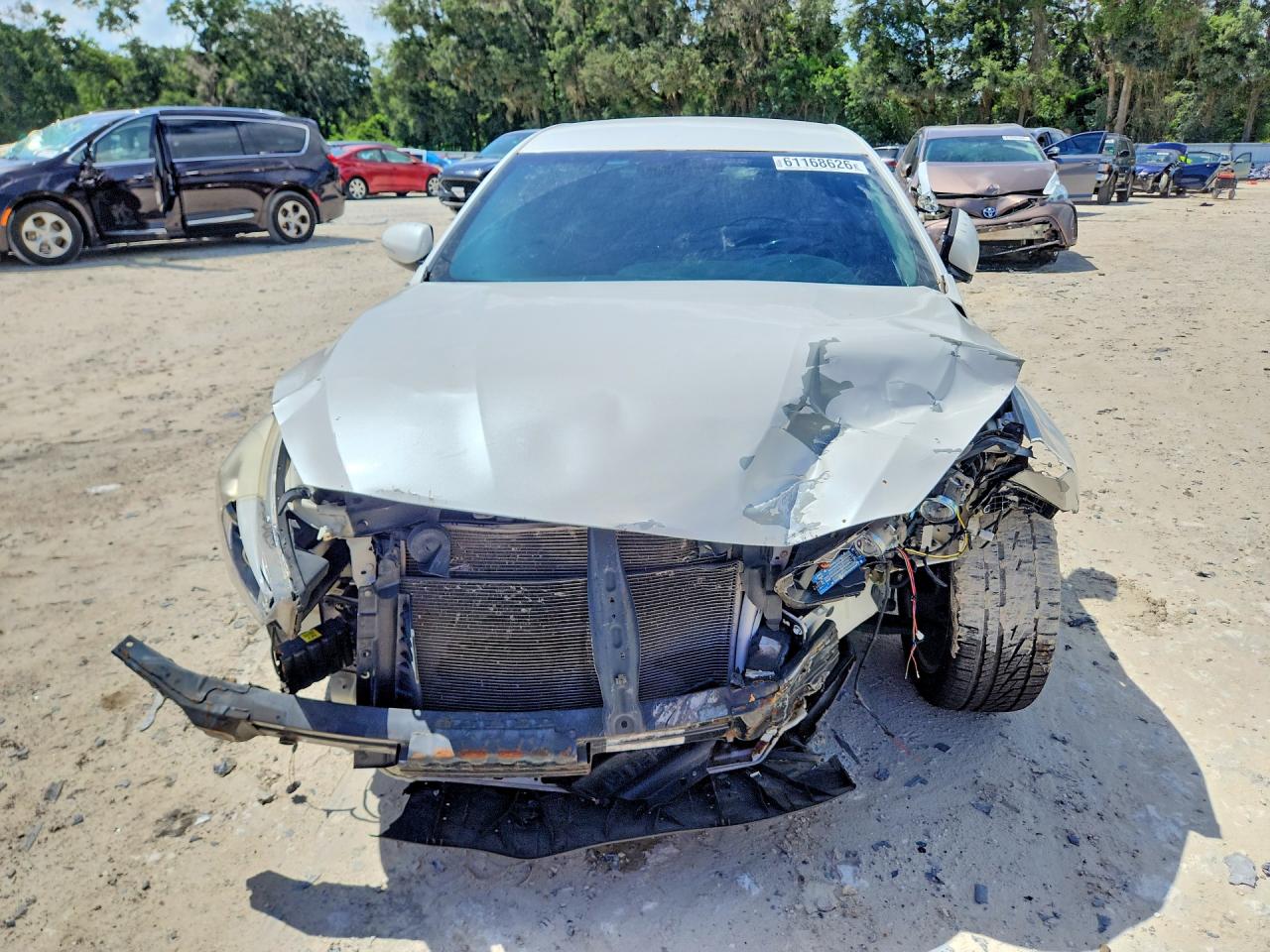 2015 Kia Cadenza Premium White vin: KNALN4D72F5180197
