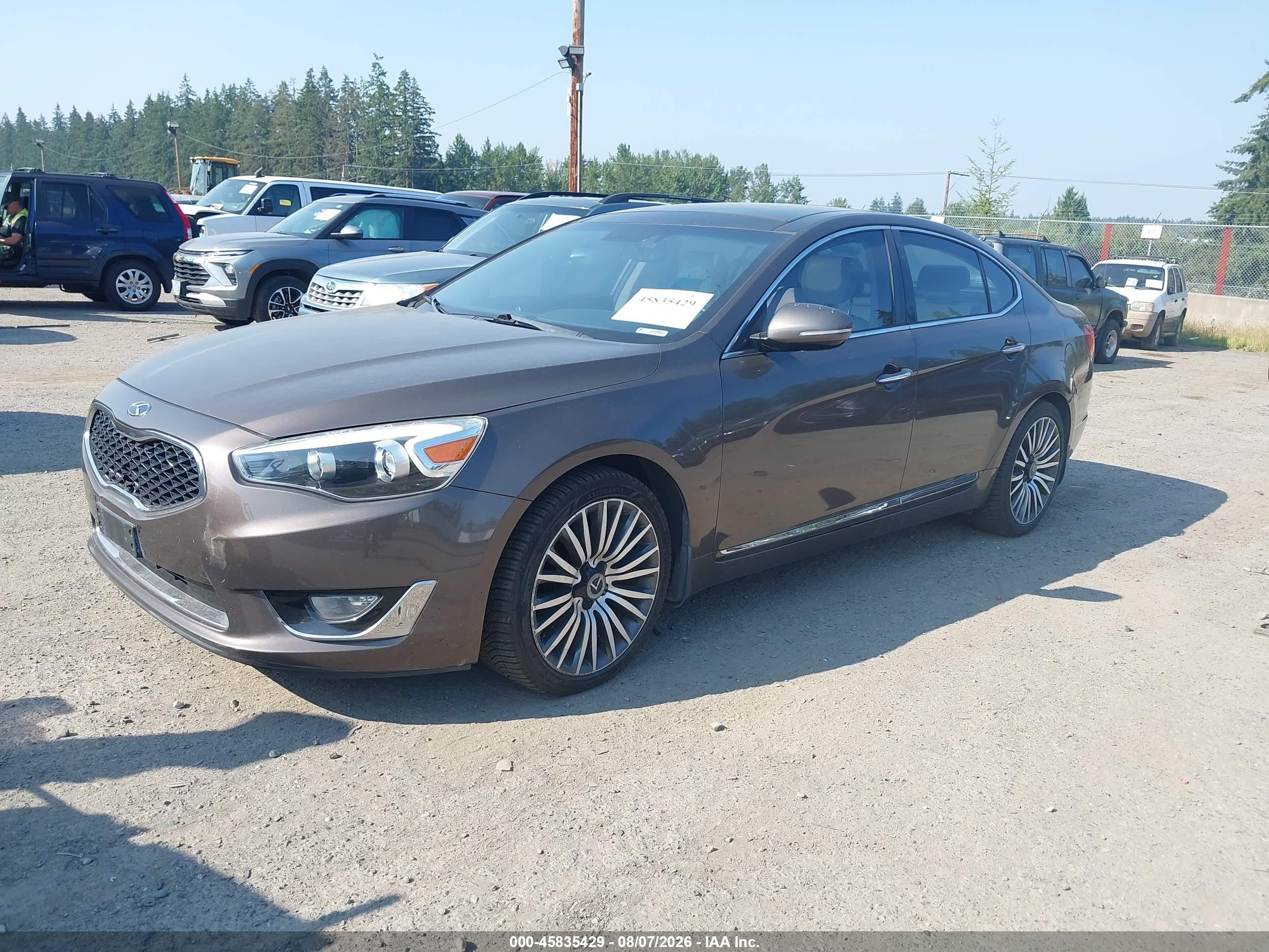 2014 Kia Cadenza Premium Brown vin: KNALN4D73E5126194
