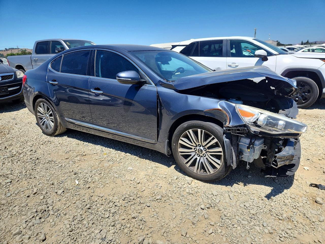 2014 Kia Cadenza Premium Gray vin: KNALN4D73E5127040
