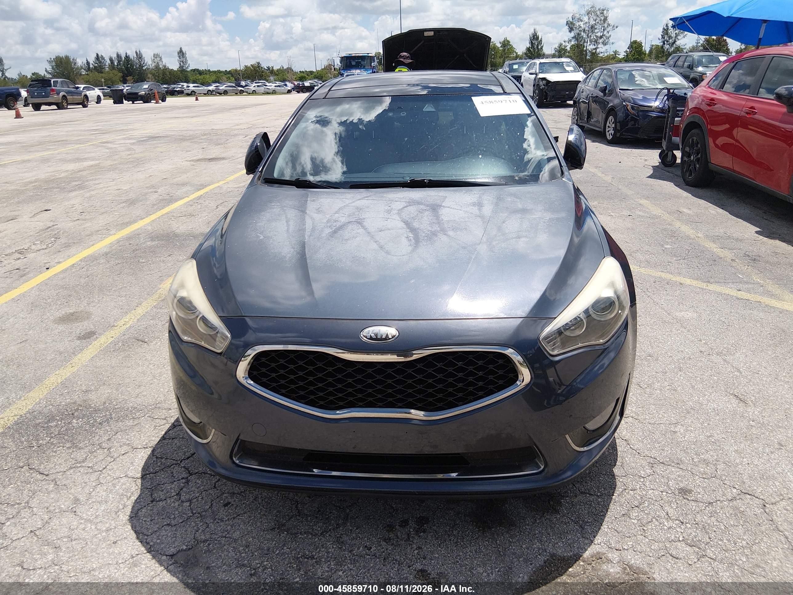 2014 Kia Cadenza Premium Blue vin: KNALN4D73E5135445