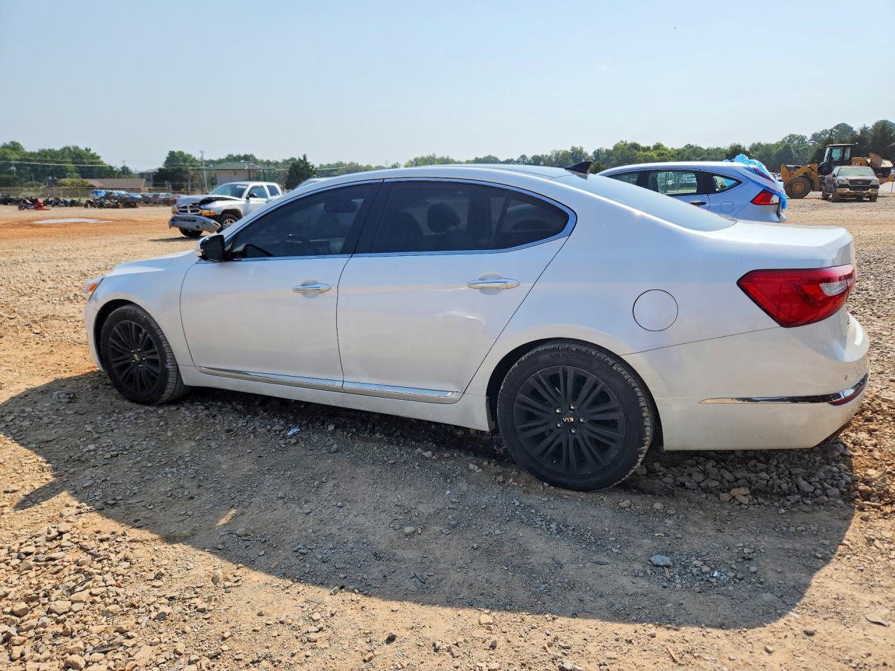 2014 Kia Cadenza Premium White vin: KNALN4D74E5140461