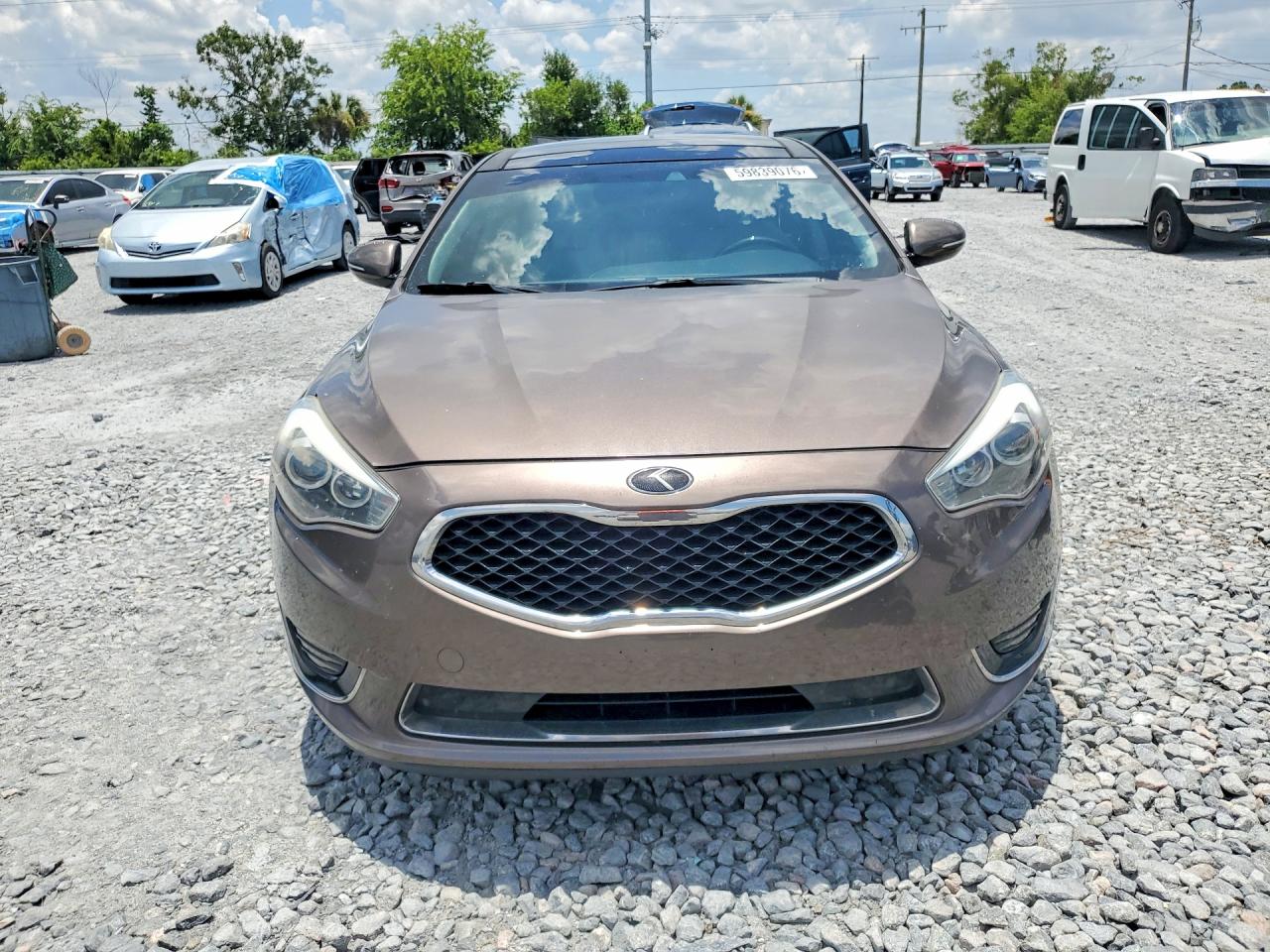 2014 Kia Cadenza Limited Brown vin: KNALN4D74E5151525