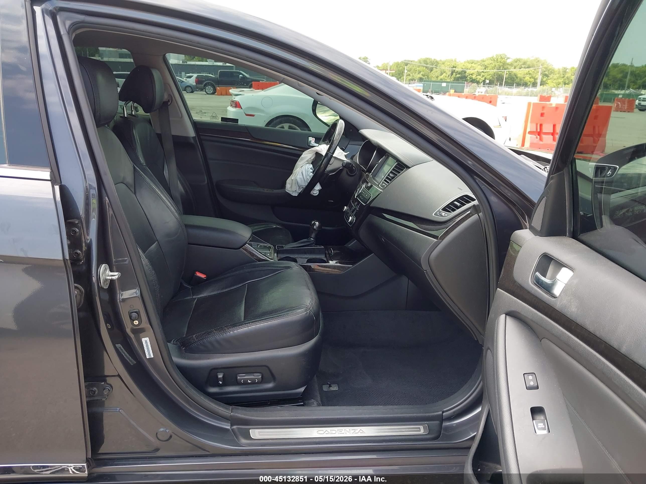 2015 Kia Cadenza Premium Gray vin: KNALN4D74F5173199
