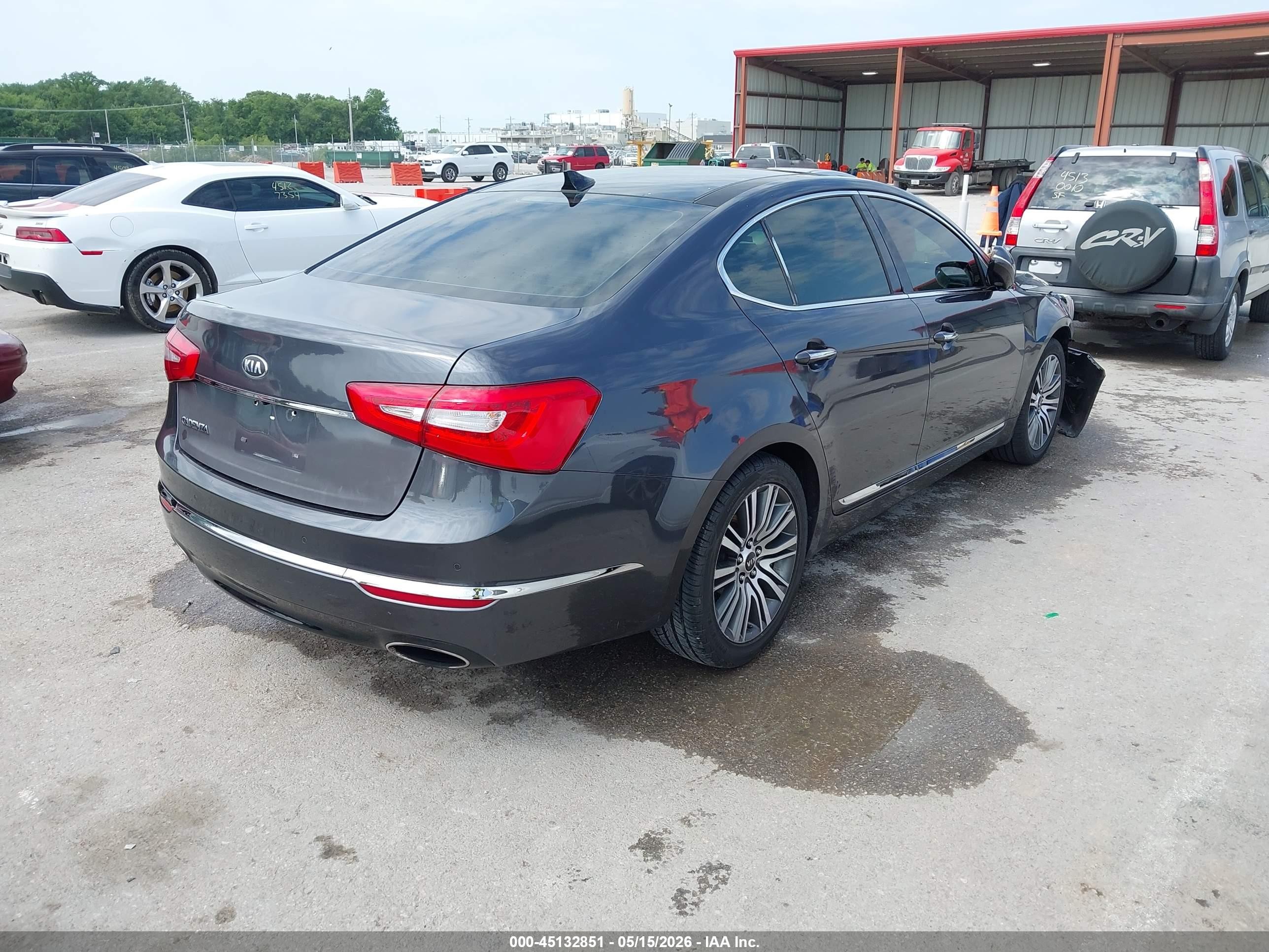 2015 Kia Cadenza Premium Gray vin: KNALN4D74F5173199