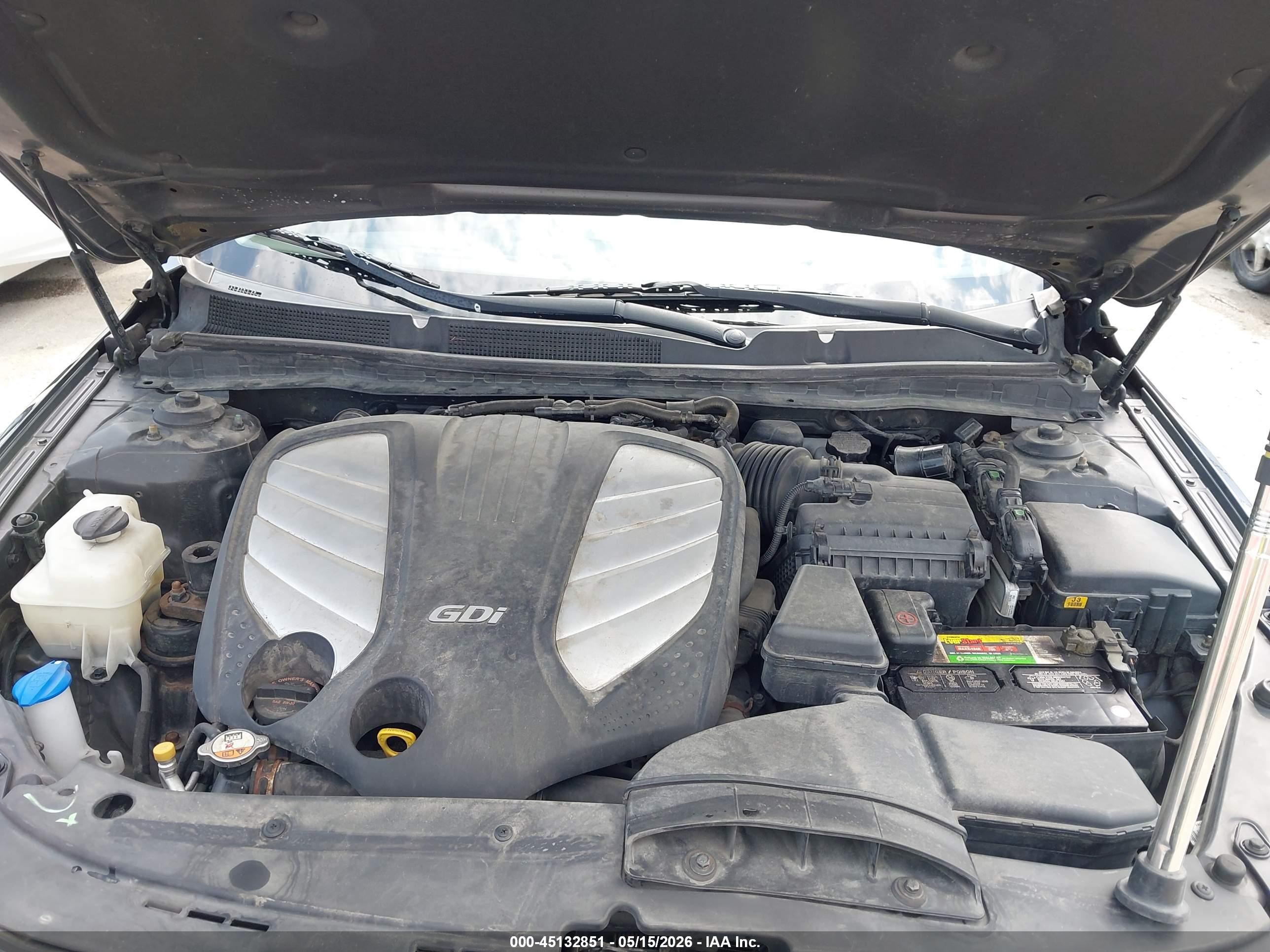 2015 Kia Cadenza Premium Gray vin: KNALN4D74F5173199