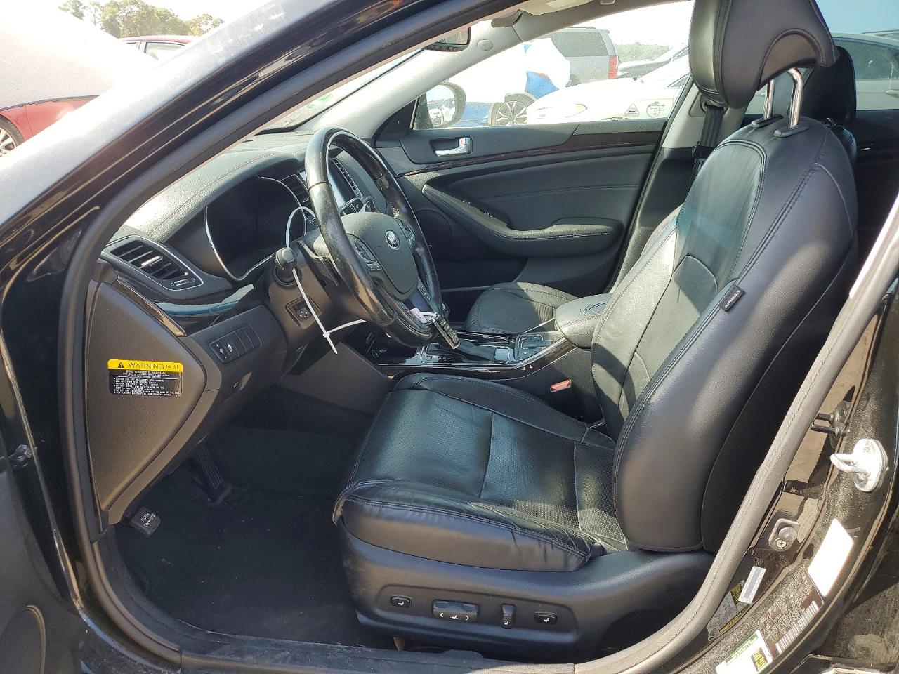 2015 Kia Cadenza Premium Black vin: KNALN4D74F5176670
