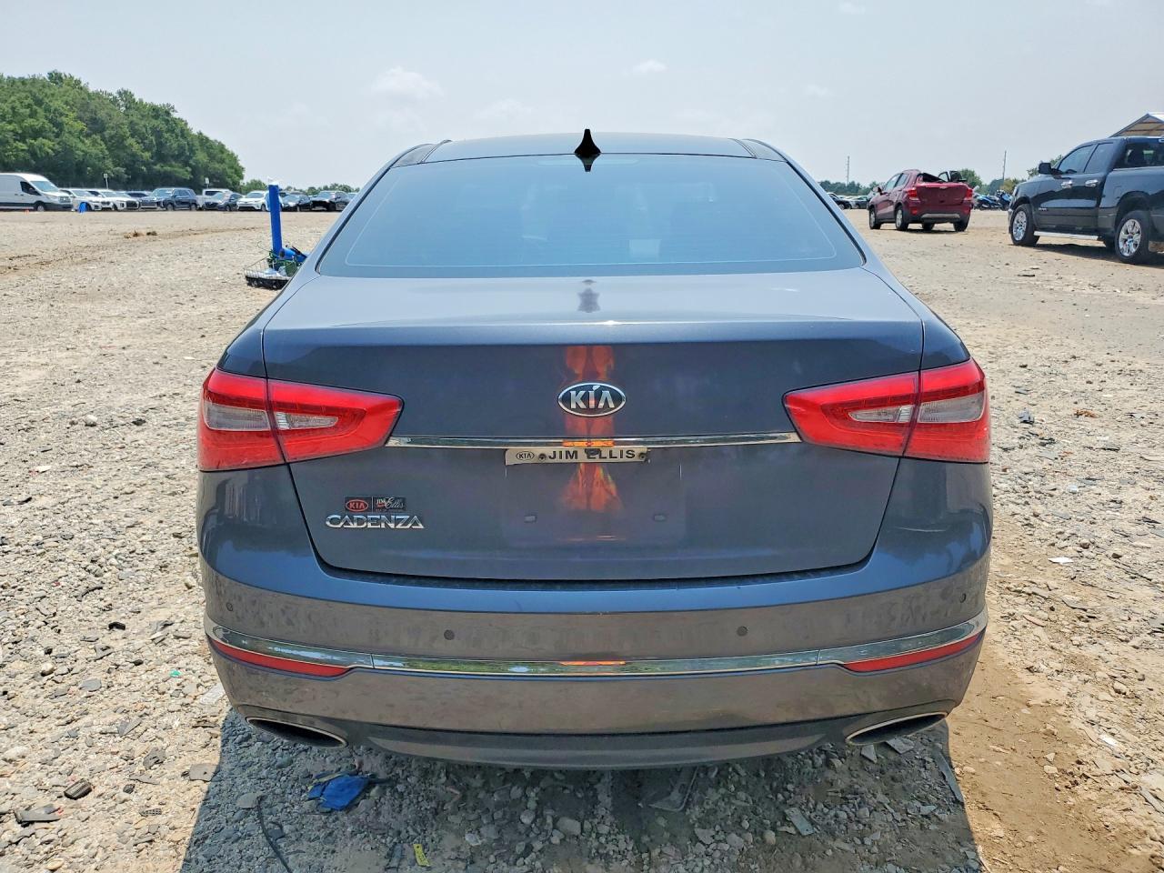 2015 Kia Cadenza Premium Gray vin: KNALN4D74F5196899