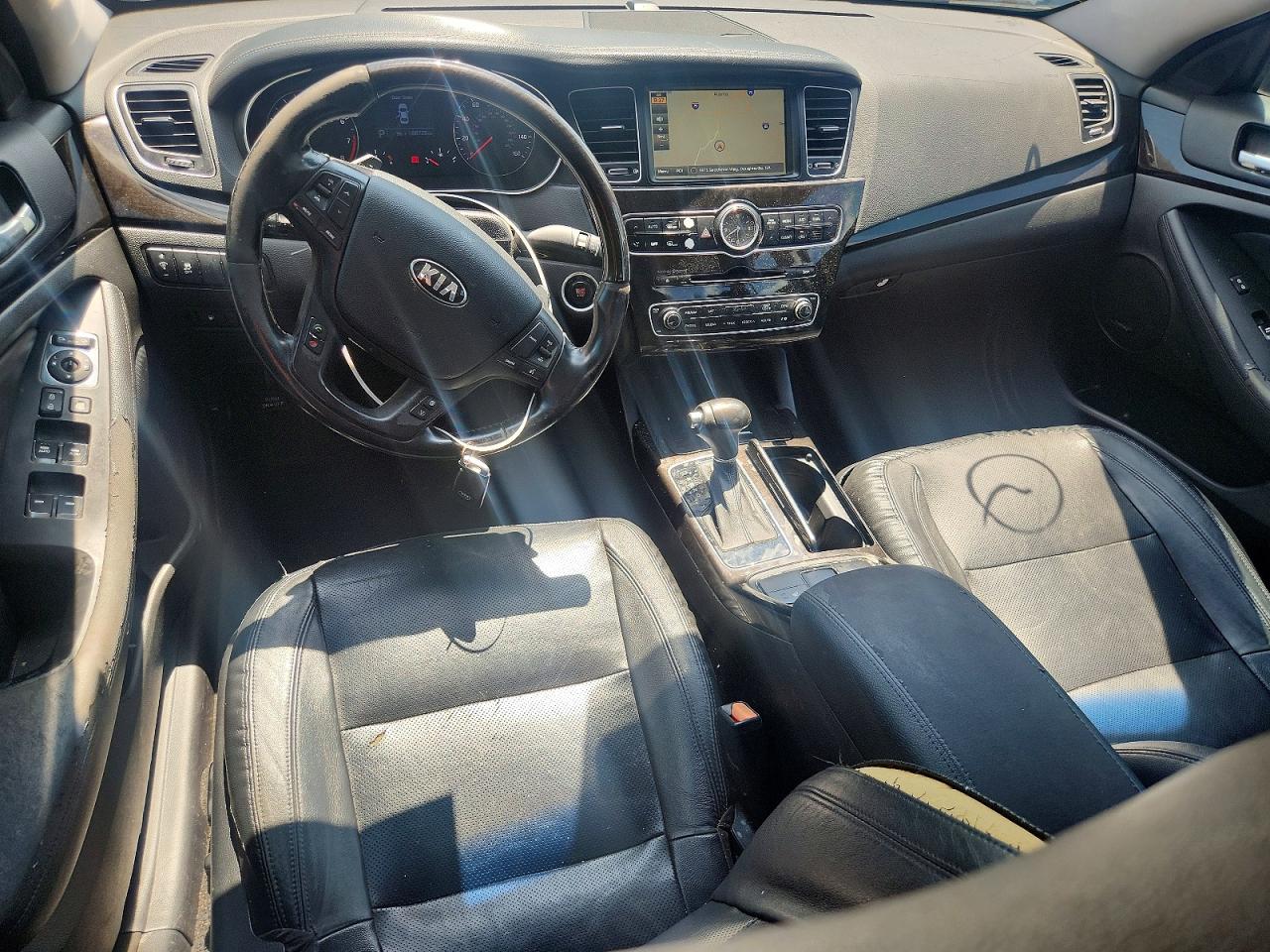2015 Kia Cadenza Premium Gray vin: KNALN4D74F5196899