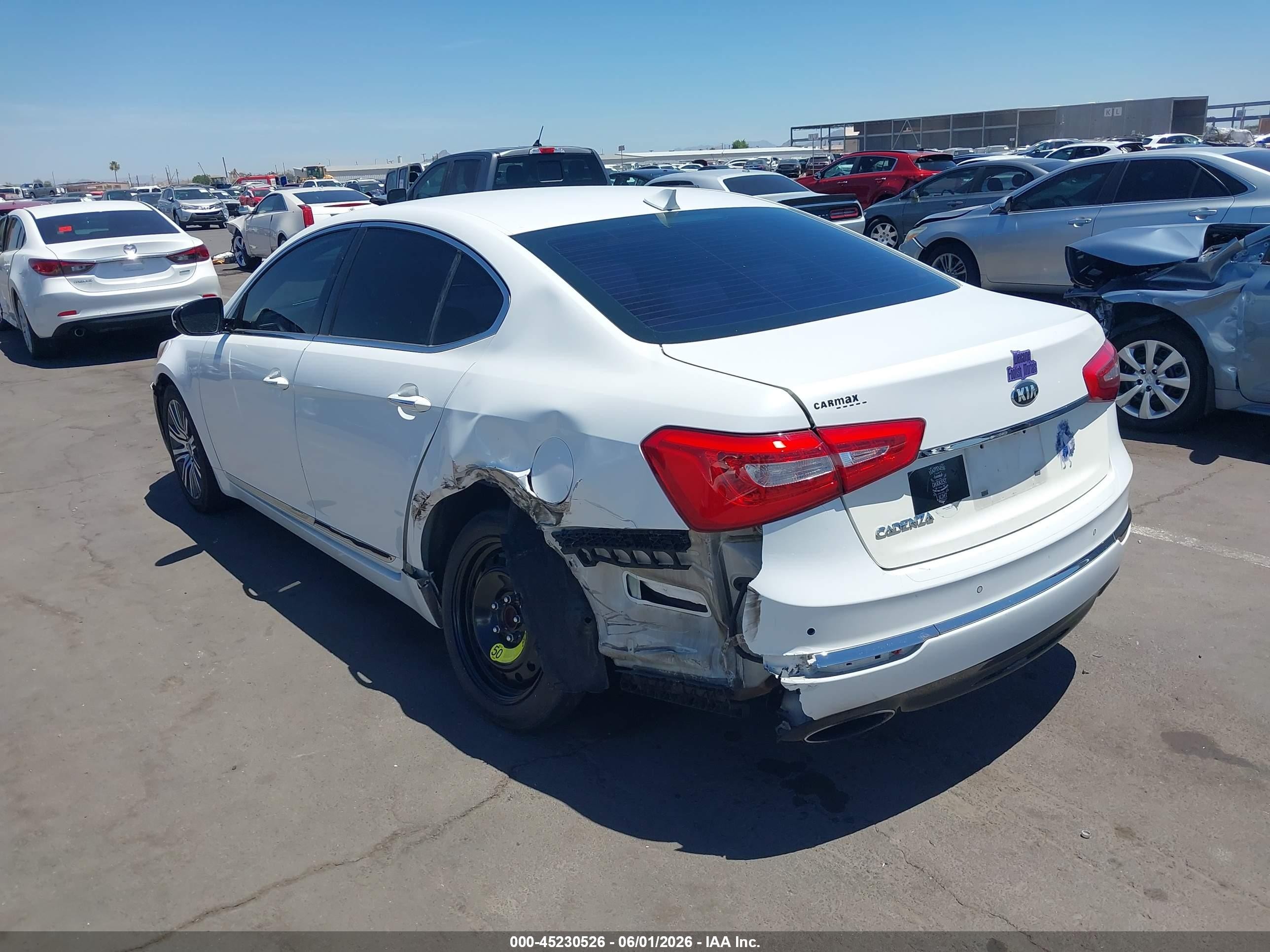 2014 Kia Cadenza Premium White vin: KNALN4D75E5152781