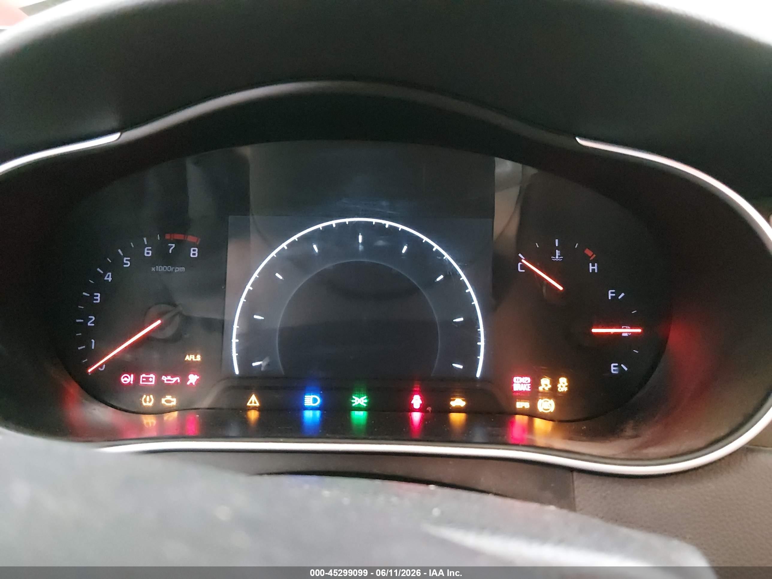 2015 Kia Cadenza Premium Silver vin: KNALN4D75F5171221