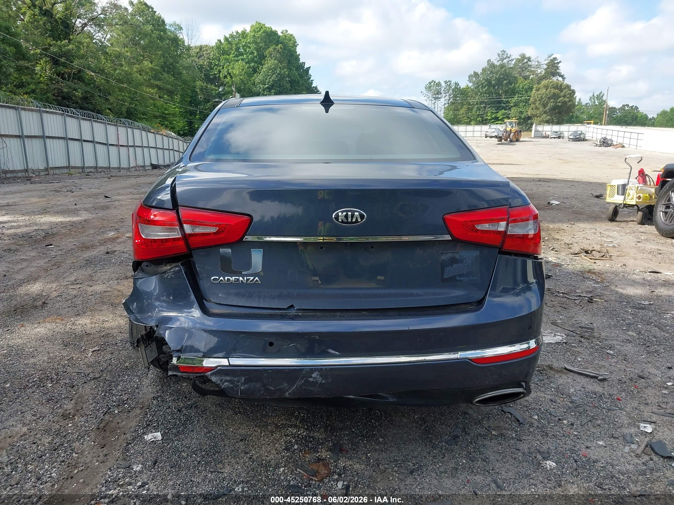 2015 Kia Cadenza Premium Light Blue vin: KNALN4D75F5192778