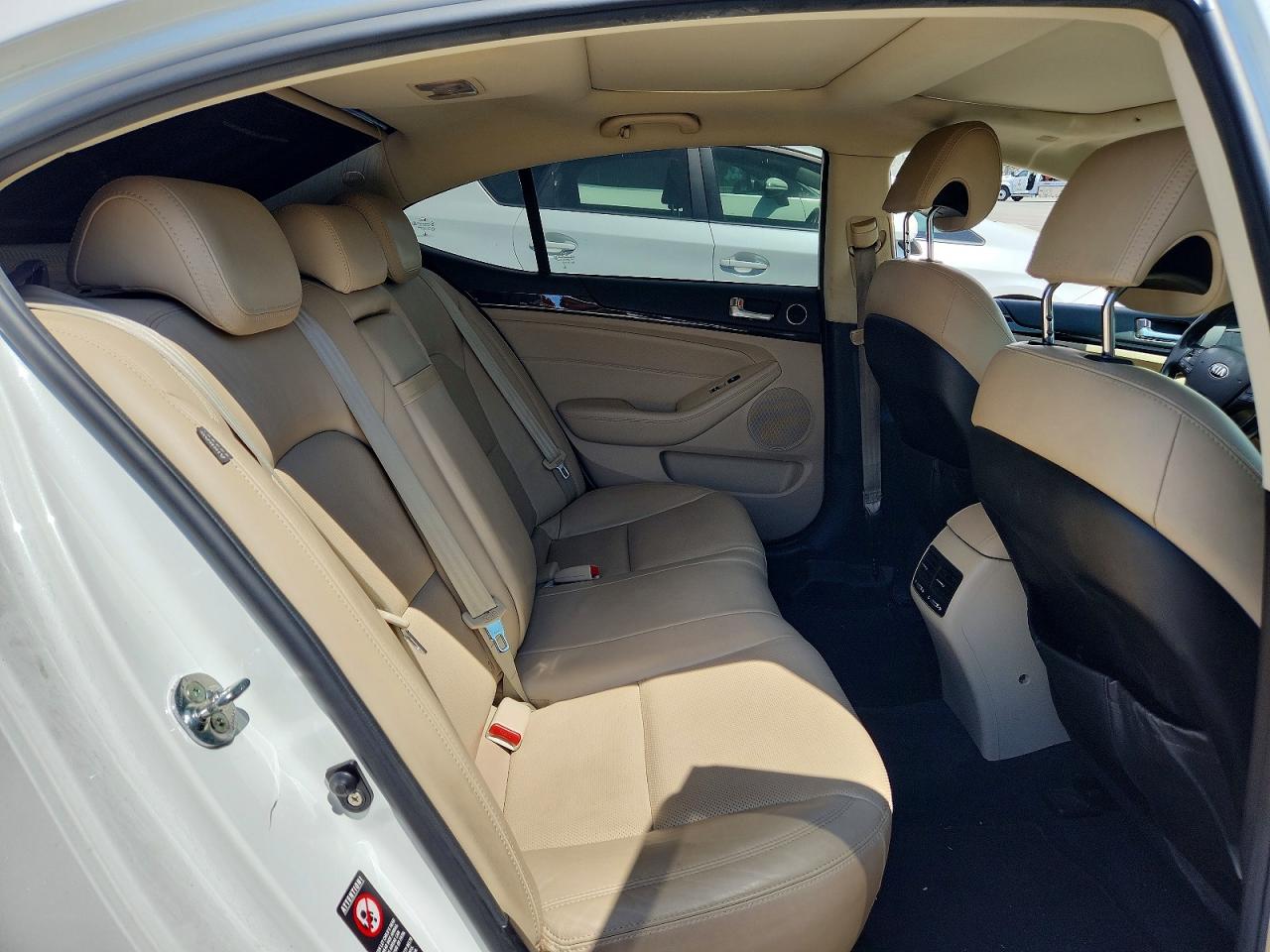 2014 Kia Cadenza Premium Белый vin: KNALN4D76E5137593